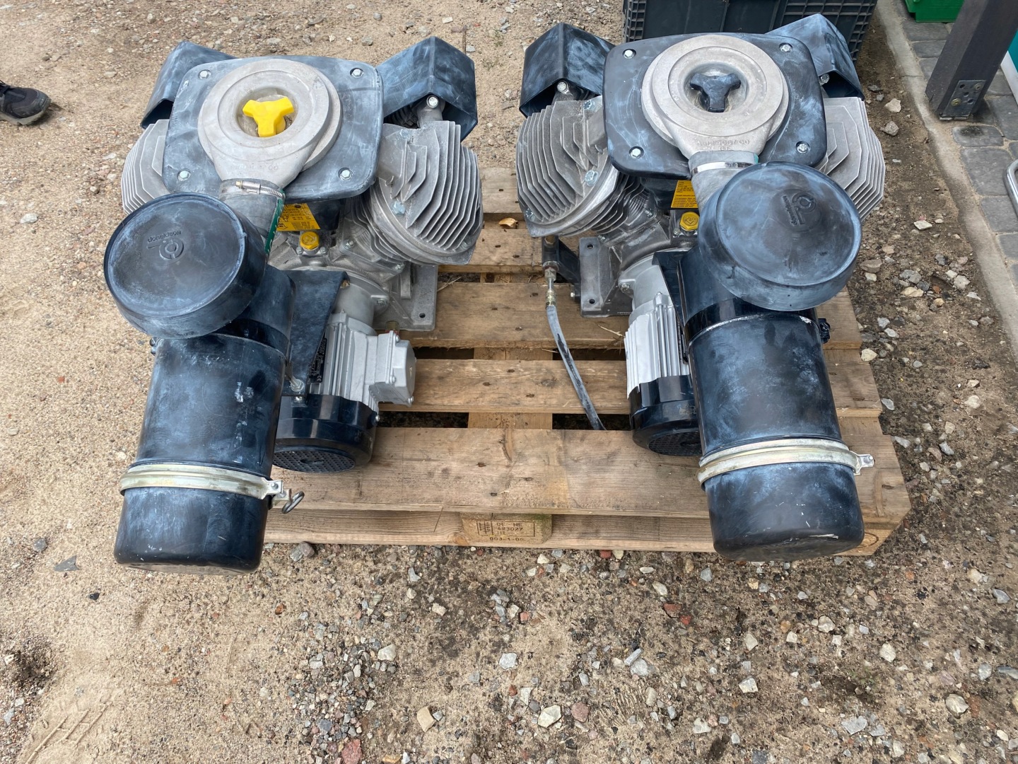 engine compressor; compressor ATLAS COPCO LE2-10S