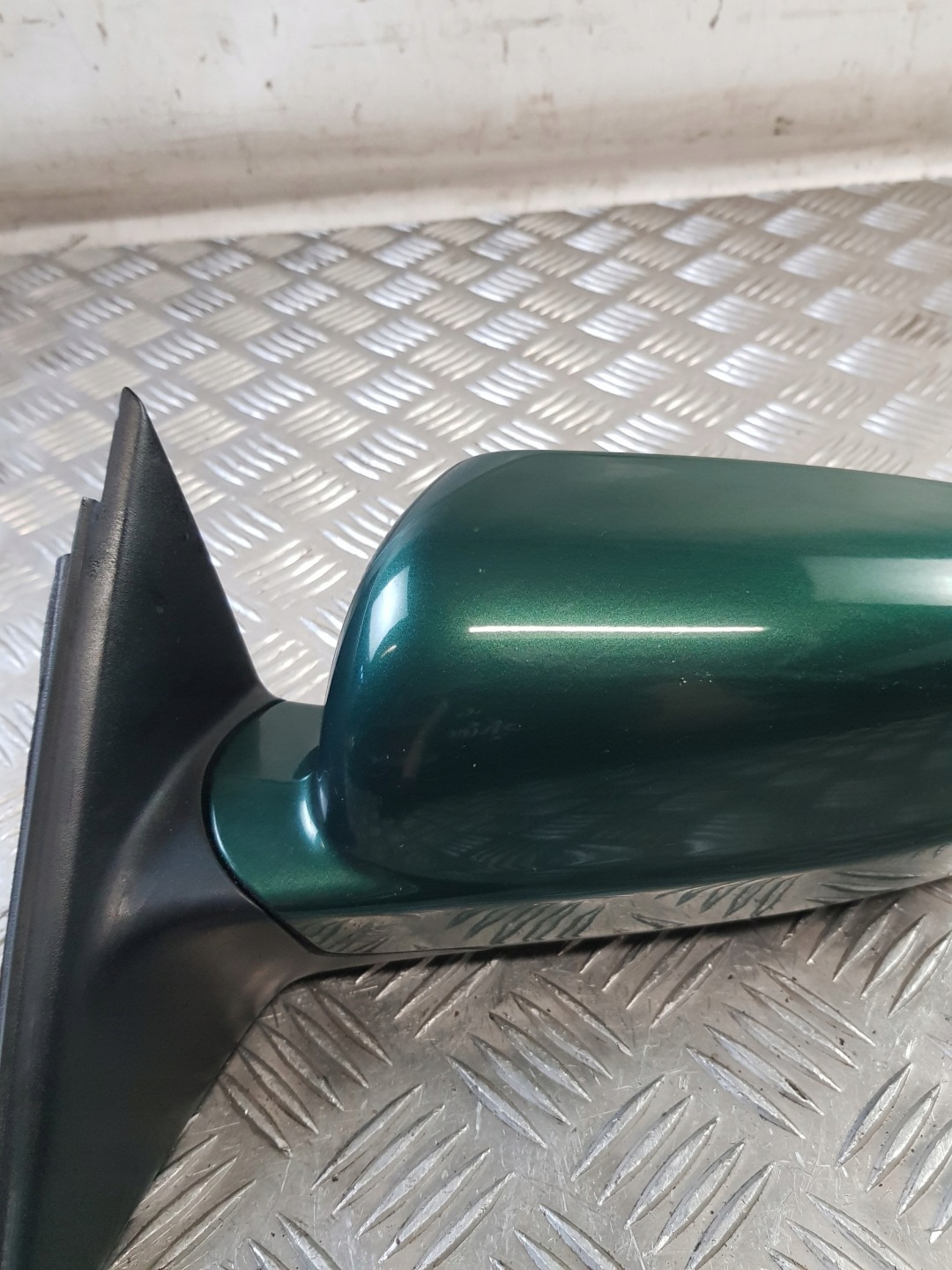 mirror left 5PIN VW PASSAT B5 99R- EUROPA K: LC6M