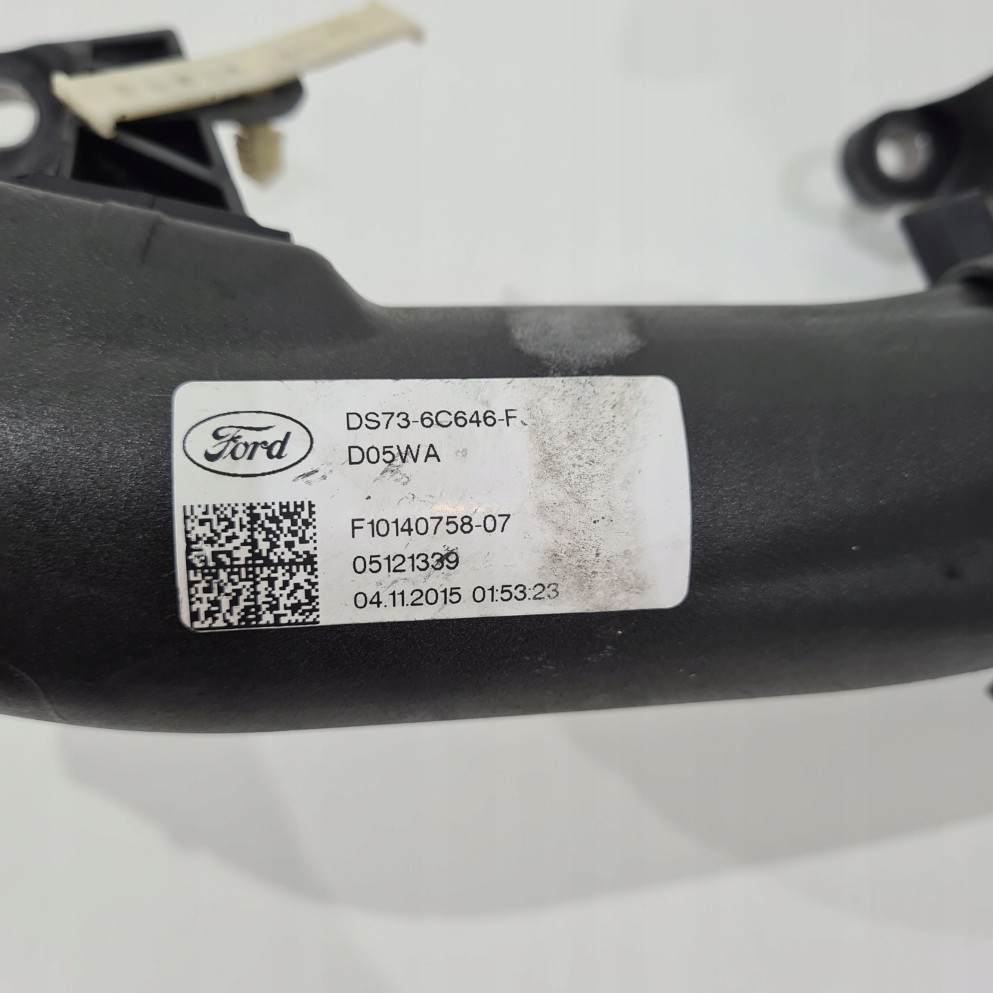 pipe hose air hose FORD DS73-6C646-F