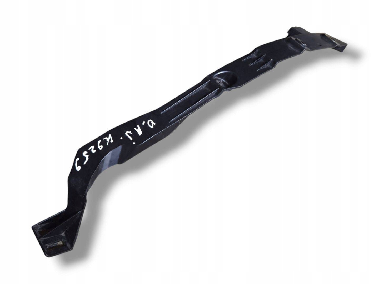 support holder of a bumper front right side Opel Astra J 2011 13287640