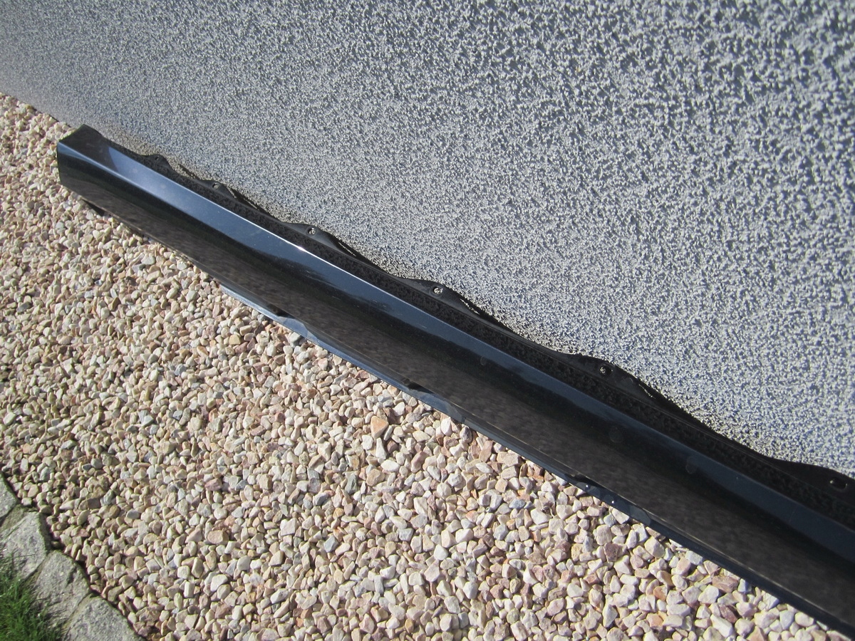 cap threshold of the threshold right Mercedes W251 R-class Long 112