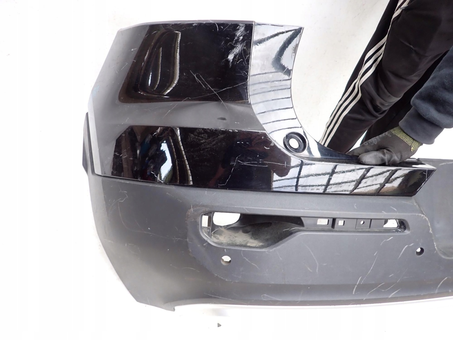 VOLVO XC40 17-> bumper rear part rear PDC