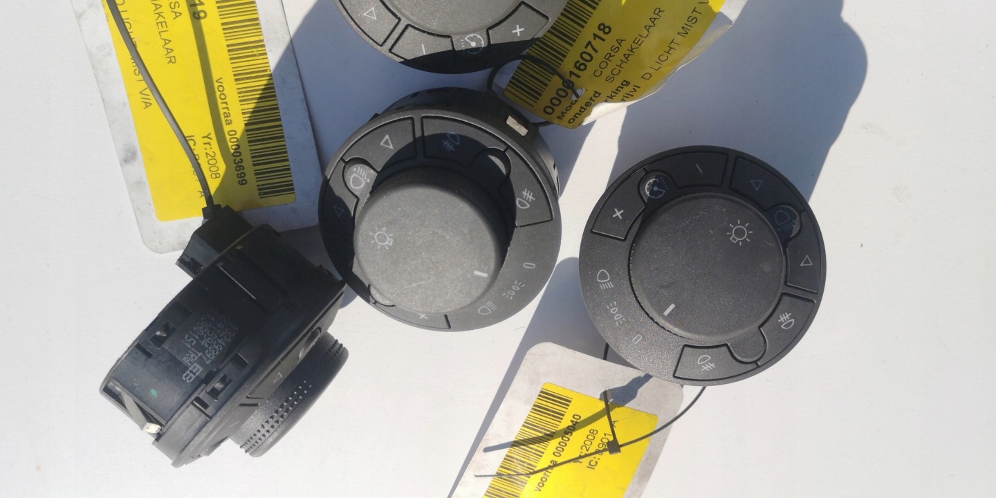 Interruttore comando luci OPEL CORSA 13249397EB Originale