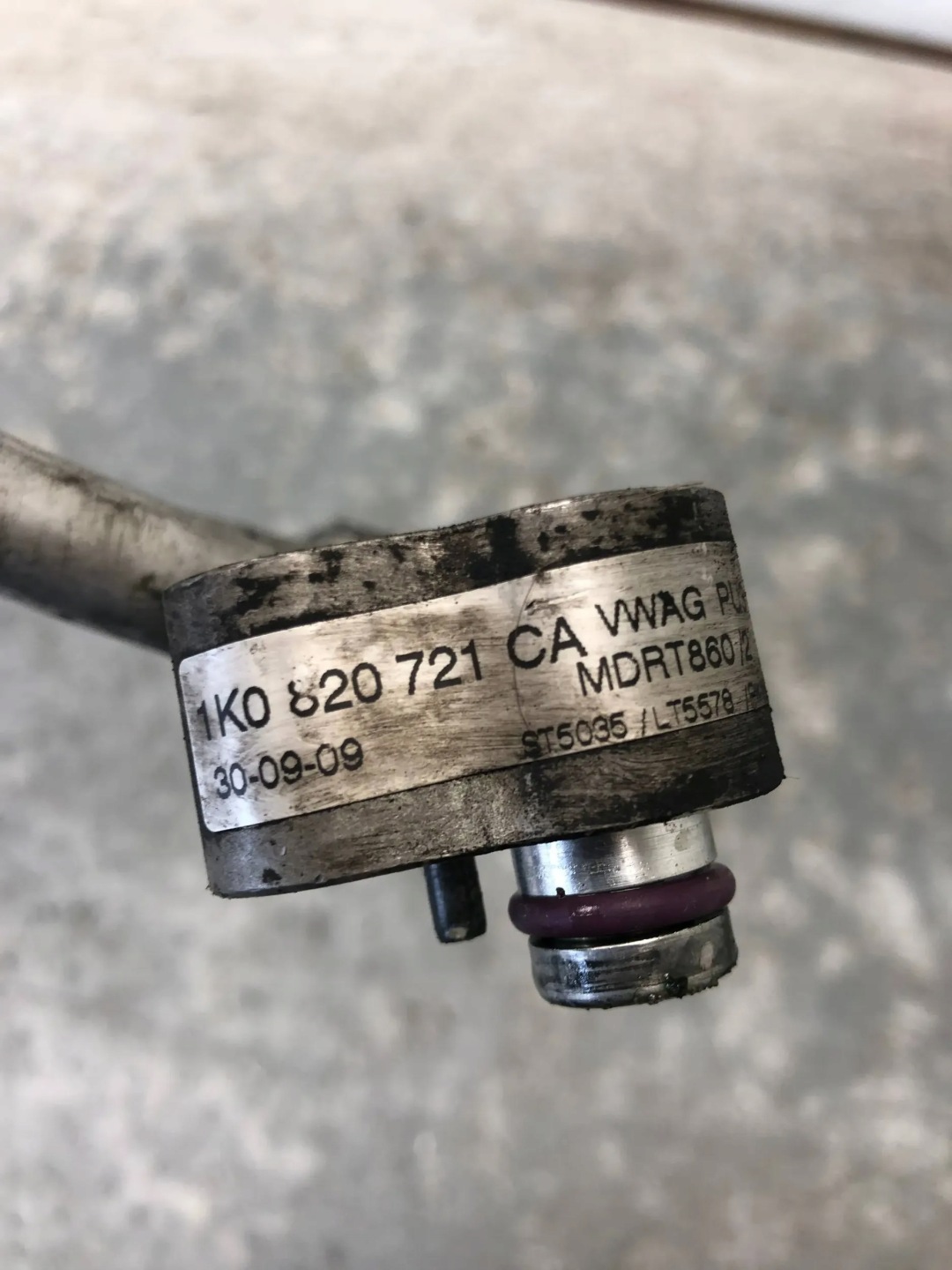 Schlauch klimaanlage VW GOLF VI 1K0820721CA