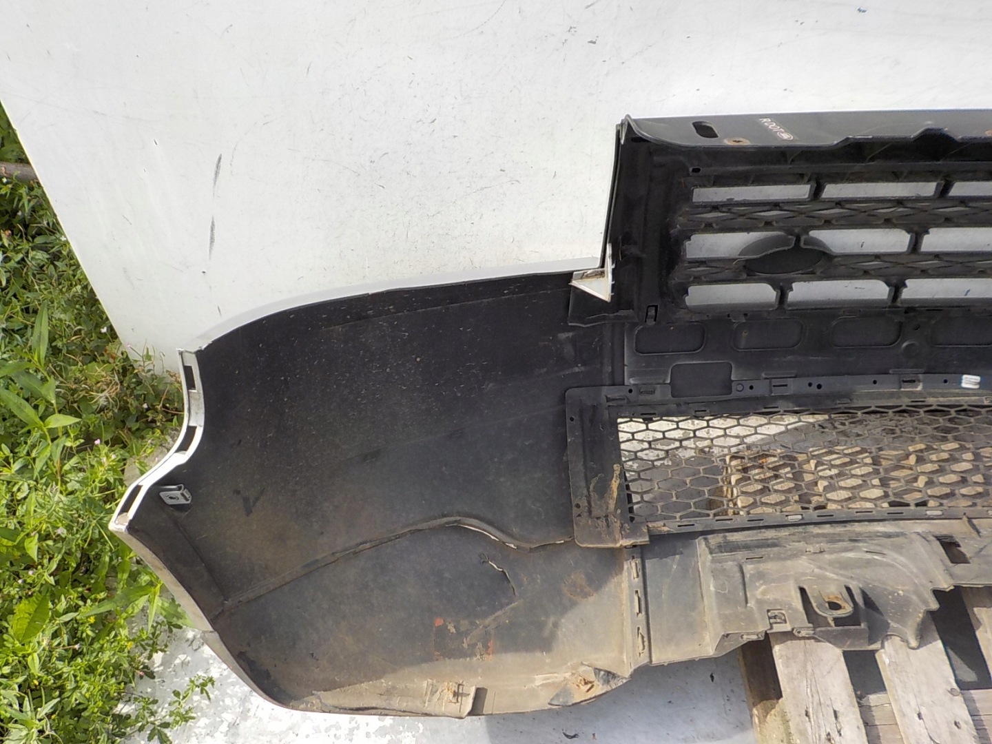 408 LAND ROVER FREELANDER II bumper front front