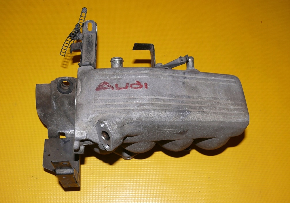 intake manifold AUDI 80 B4 2.0 8V 115KM ABK 037133223AE