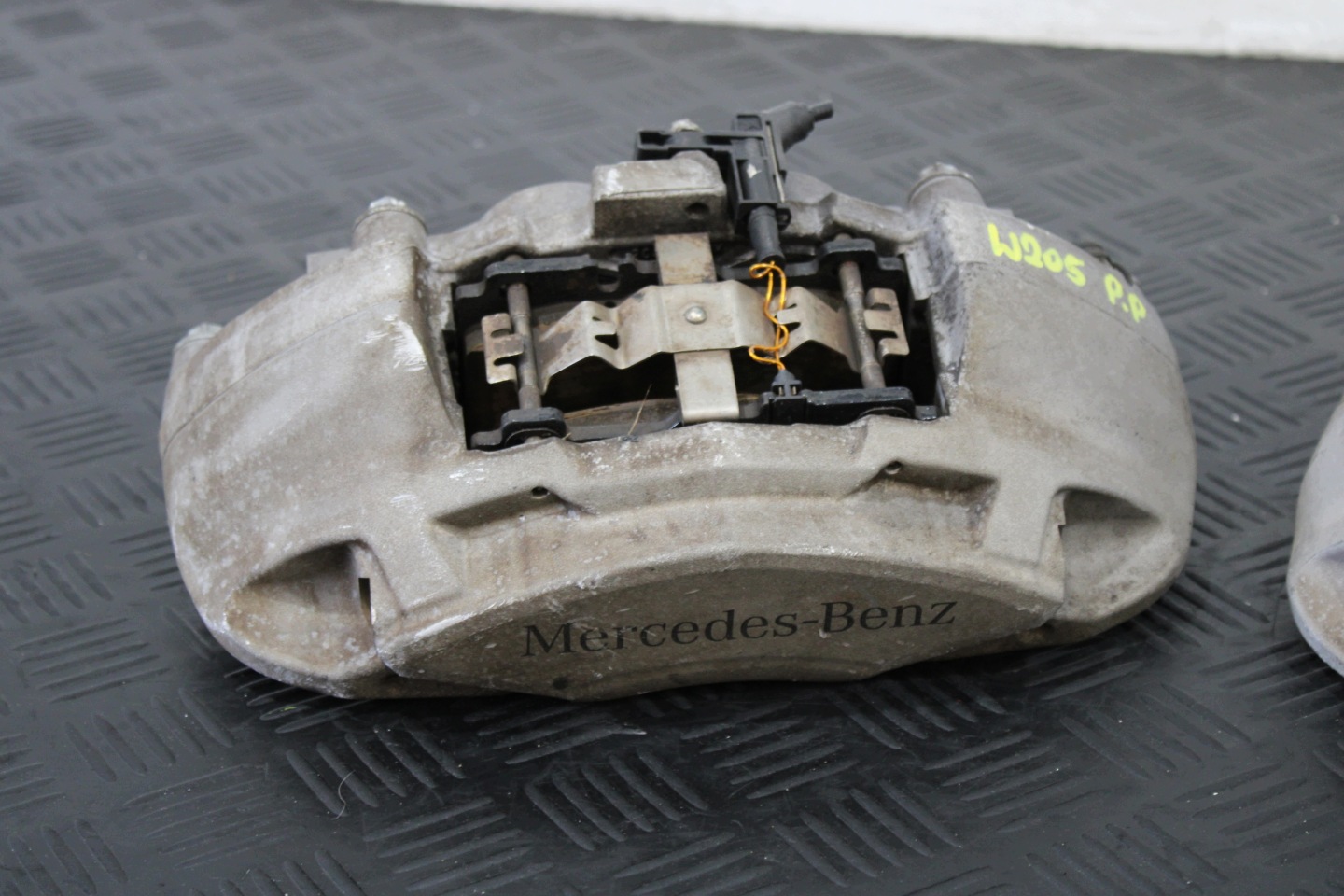caliper brake front front MERCEDES C-KLASA W205