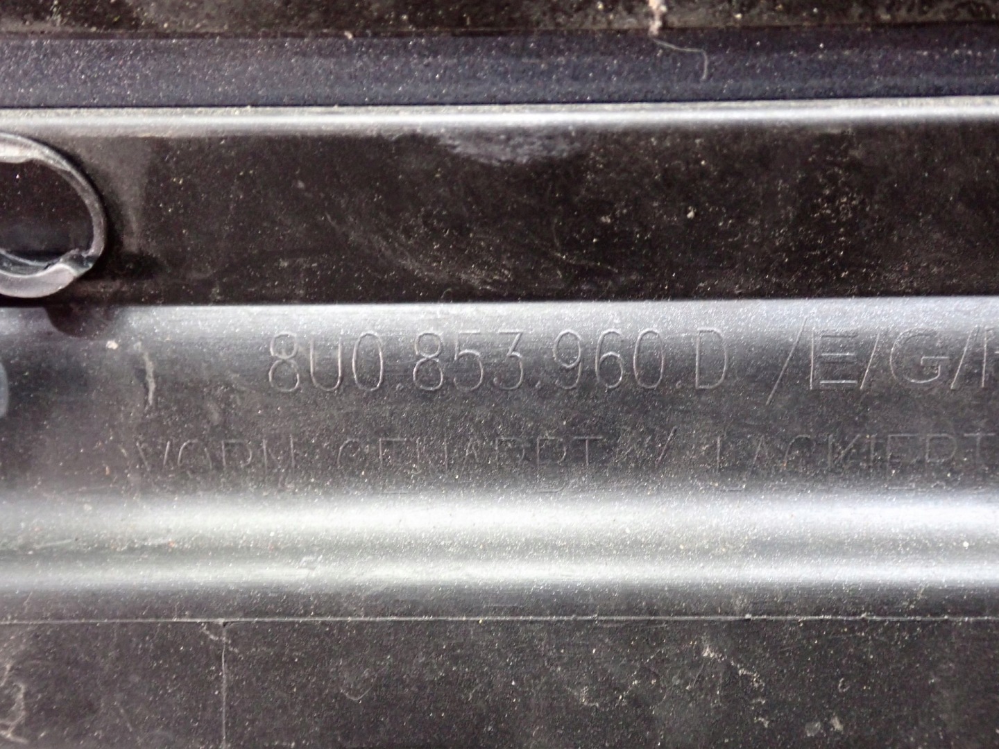 moulding for door right front AUDI Q3 8U0853960D