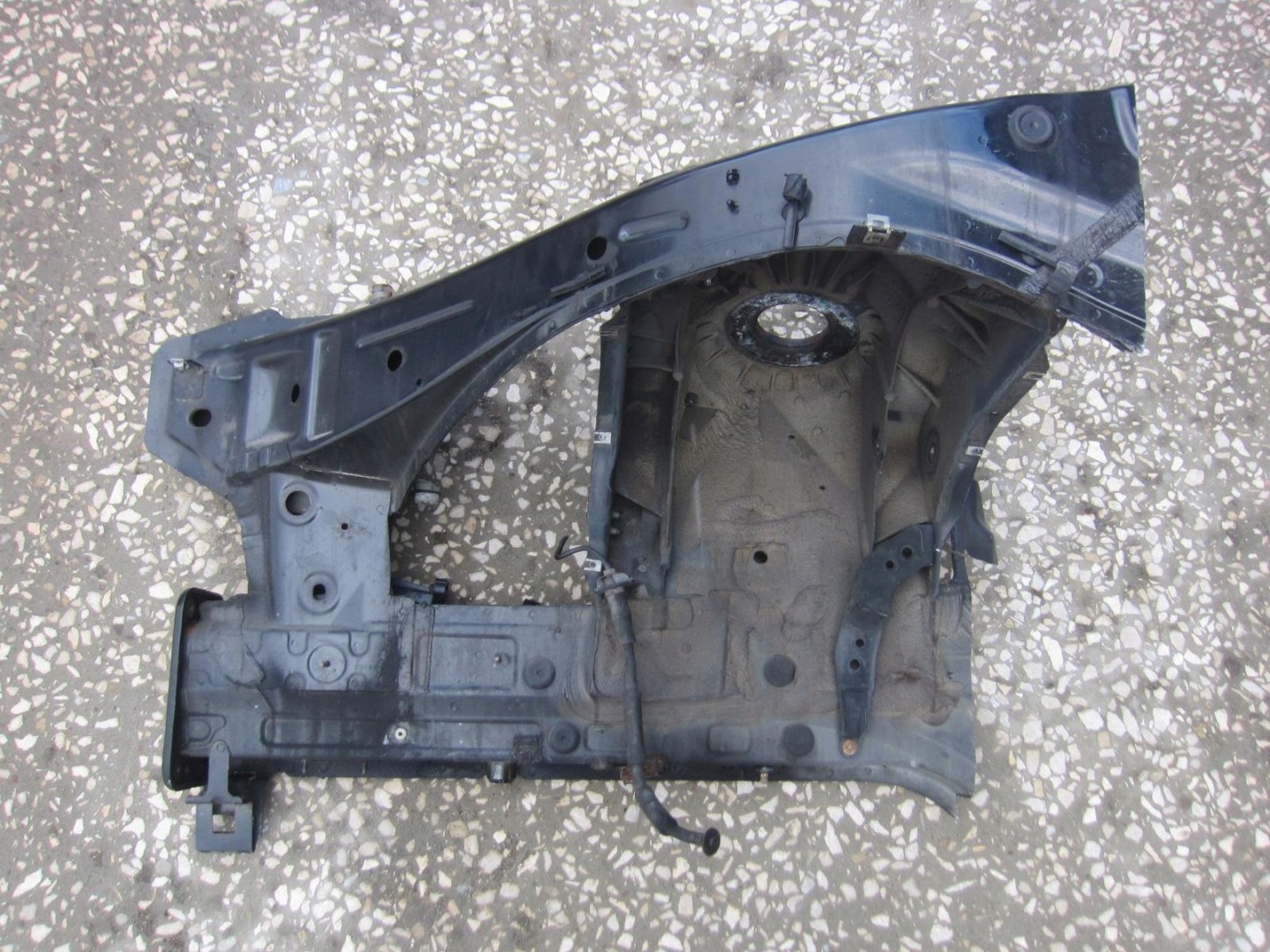 BMW X5 E70 X6 E71 quarter quarter left front FARTUCH 7377771