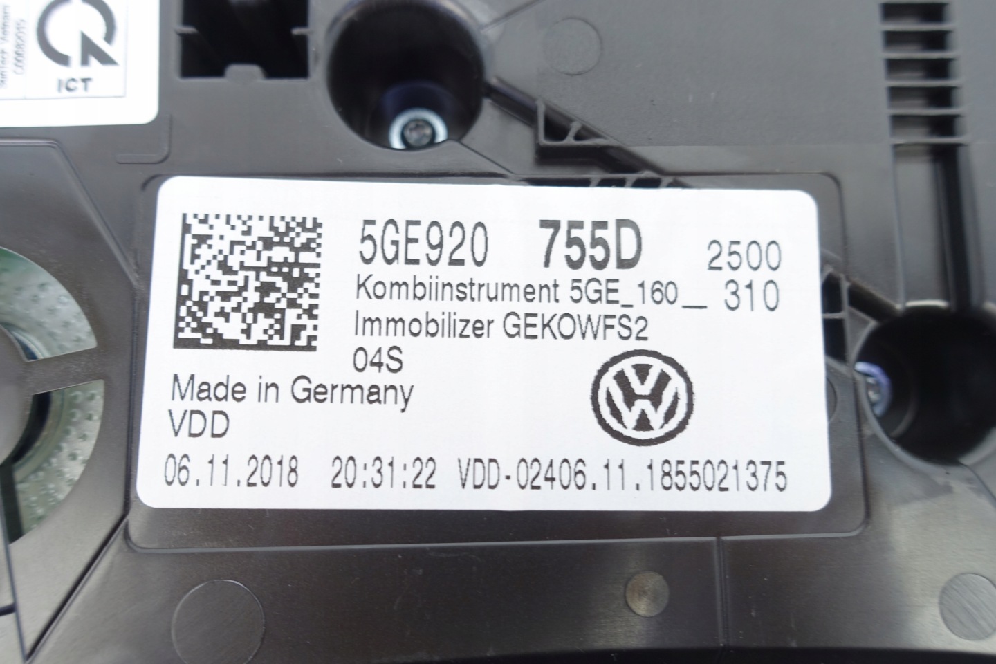 dials dials VW E-GOLF VII 5G 48072KM 5GE920755D