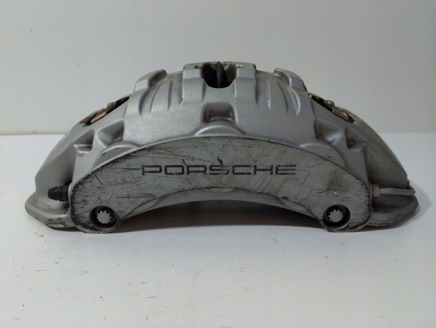 Porsche Macan (95B) caliper brake front left 95B615105Q (B533)