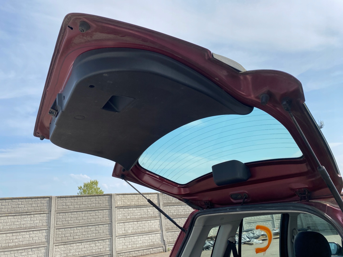boot doors rear part boot Mazda 2 1 and FL 02-07 kod lakieru 31B