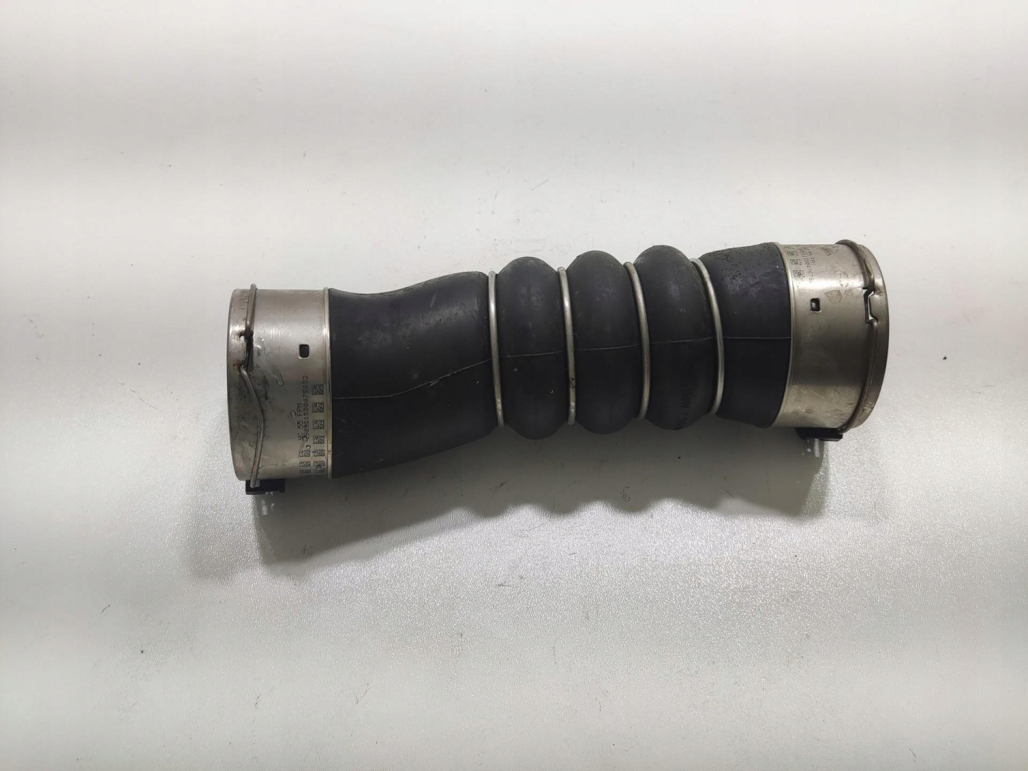 prijenos cijev interkulera BMW 5 GT F07 3.0D 2009-2013