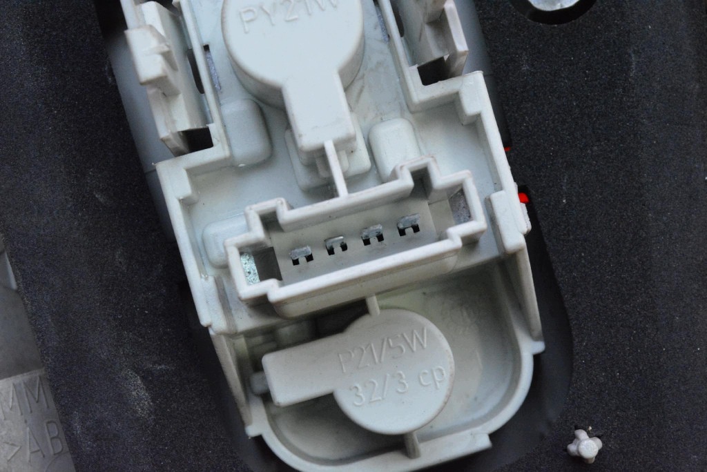 light right rear part rear MERCEDES B-class W245 05-08