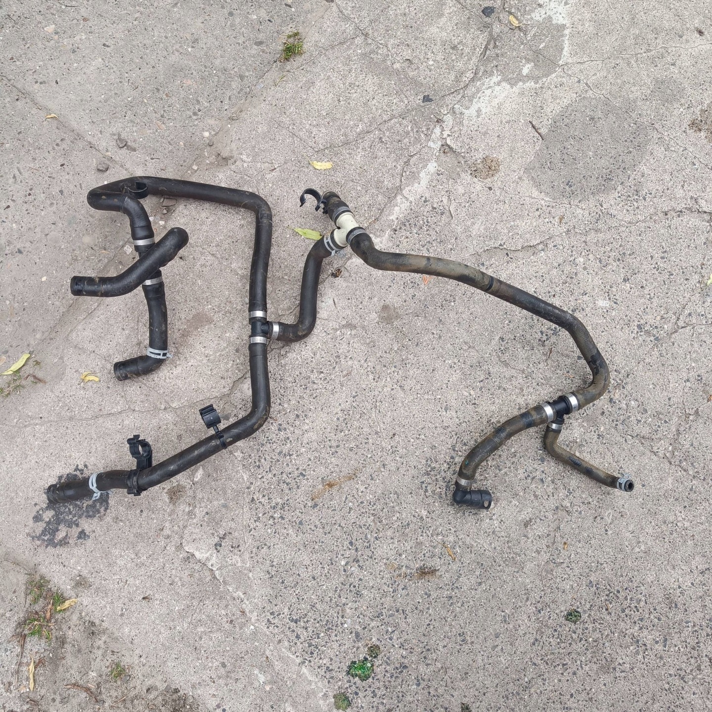 Ford Kuga MK2 1.5 petrol 2014 wiring / hose radiator