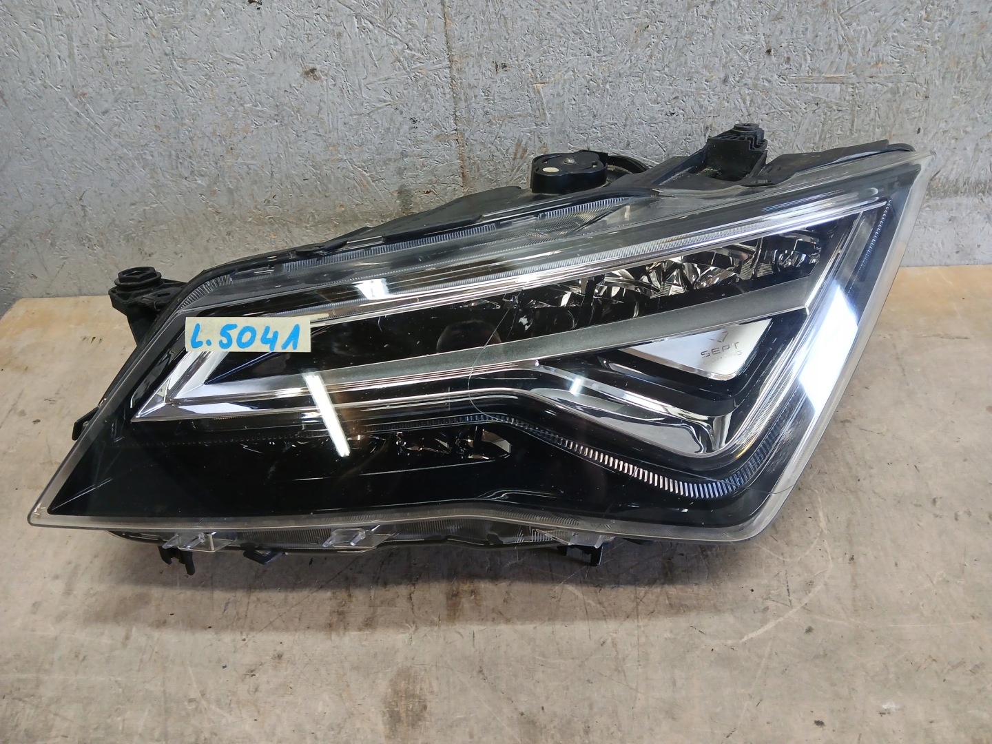 light front left SEAT ATECA FULL LED 576941007D