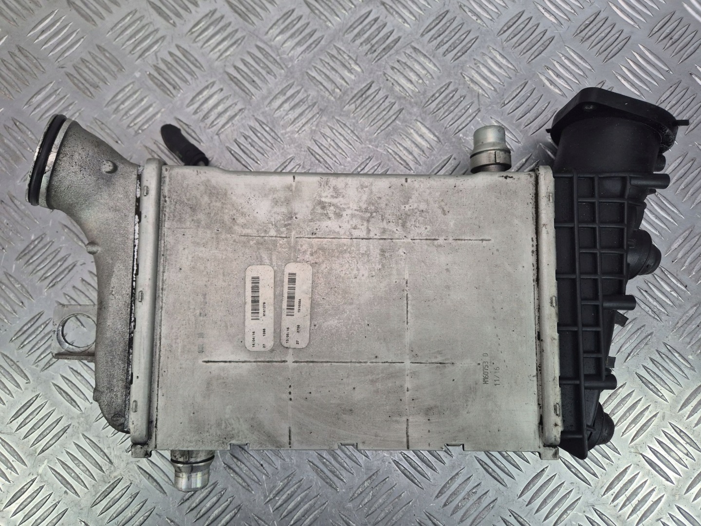 Mercedes E350d W213 Intercooler A6420900414