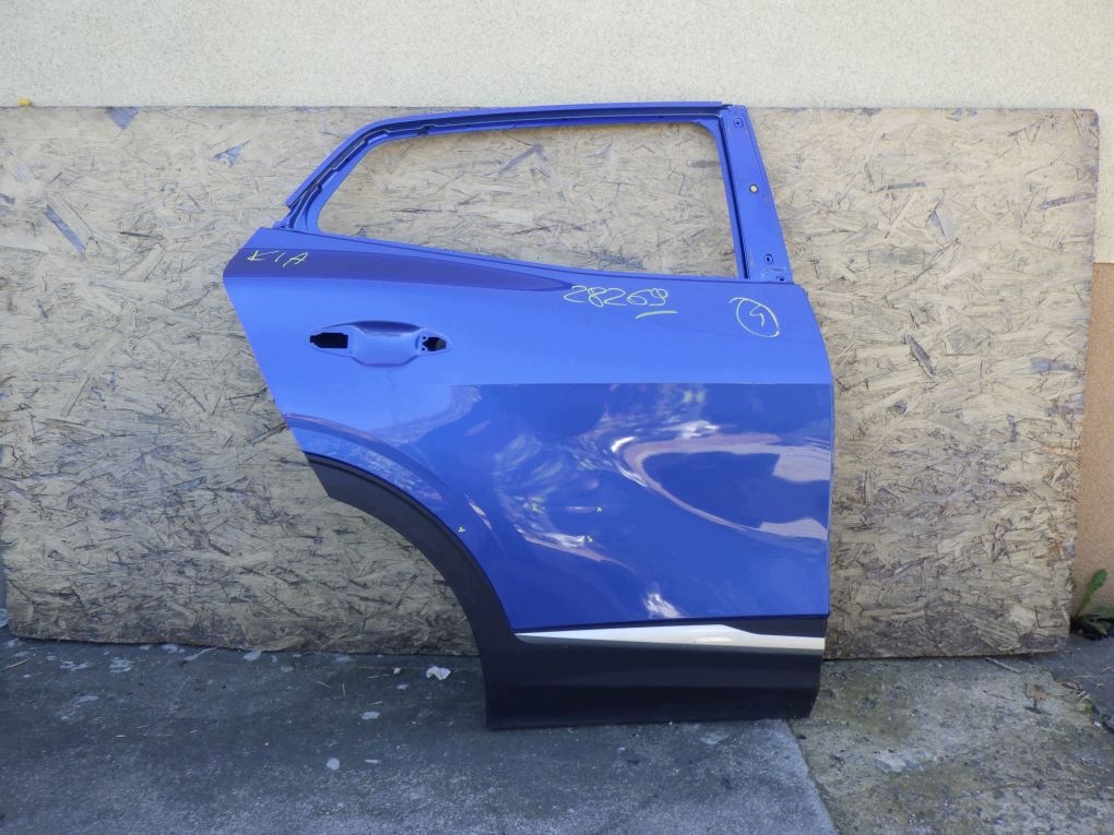 KIA SPORTAGE V 5 21- door right rear.