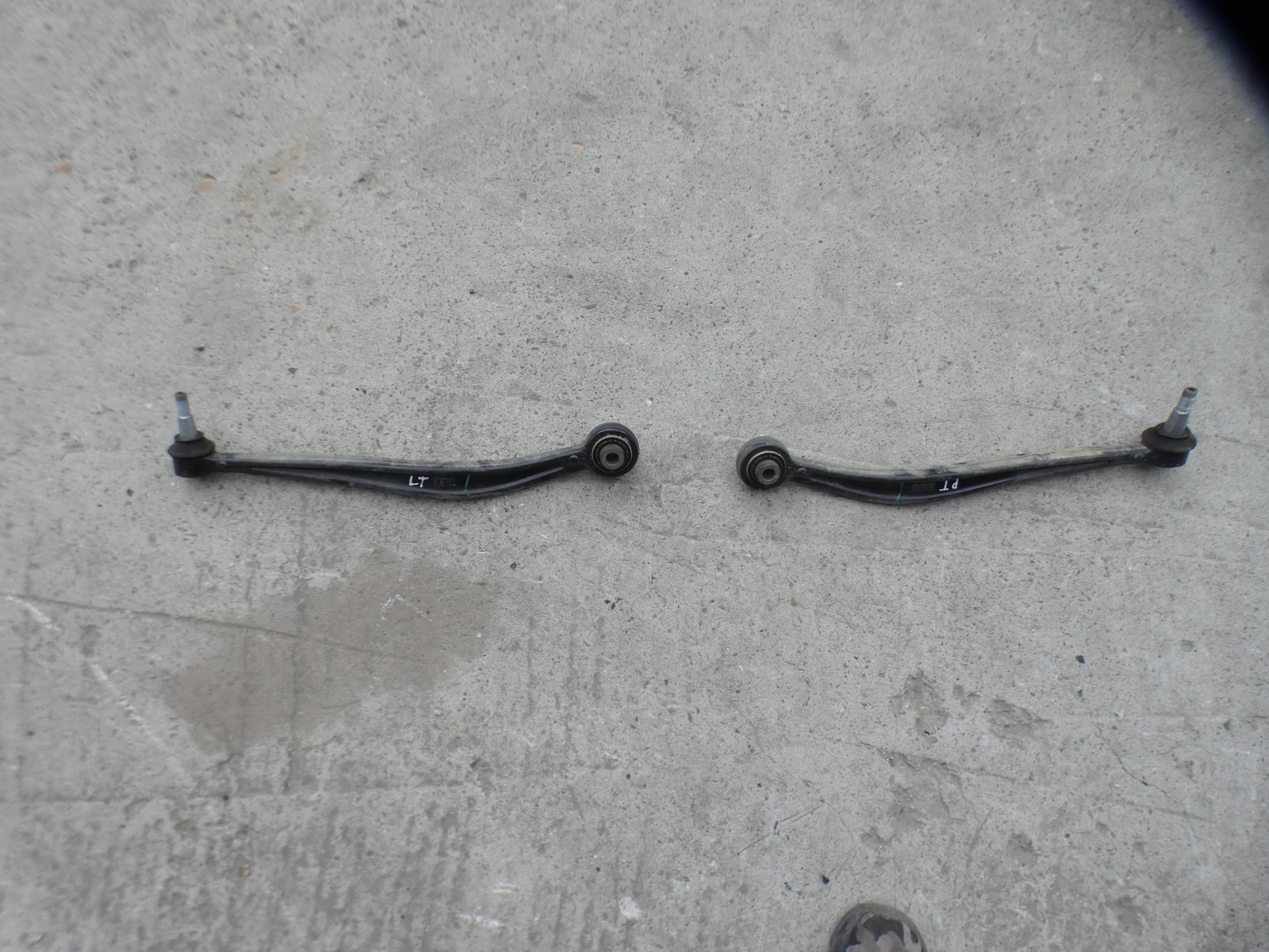 arm right left rear part rear original MG 4 MG4 MG-4 EV 23R