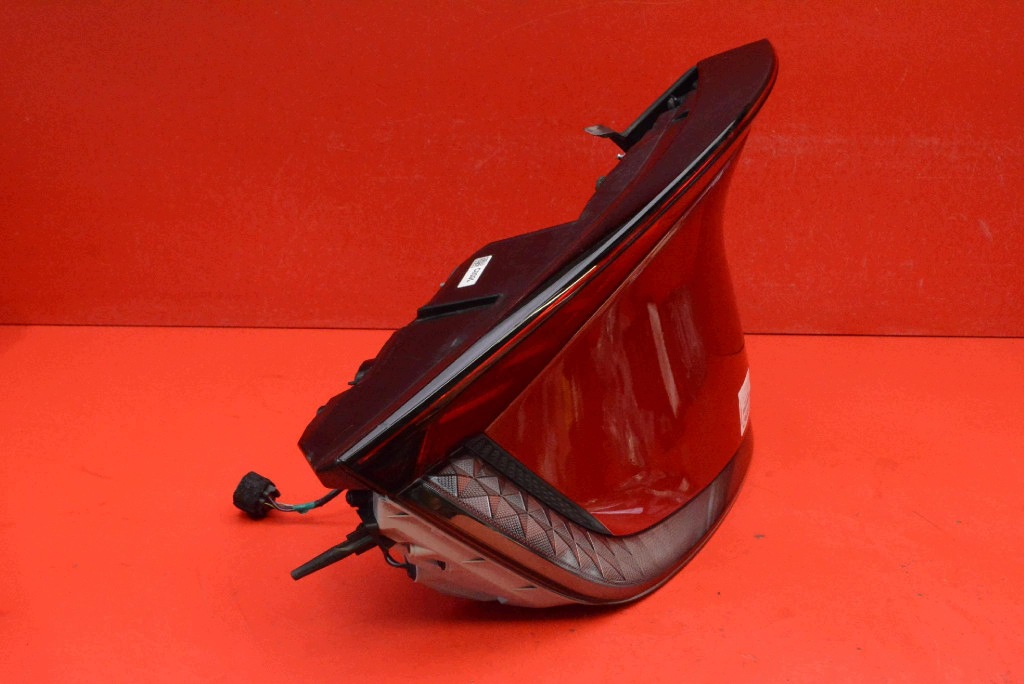 light left rear part rear 92401-CV000 KIA EV6 GT 21-24