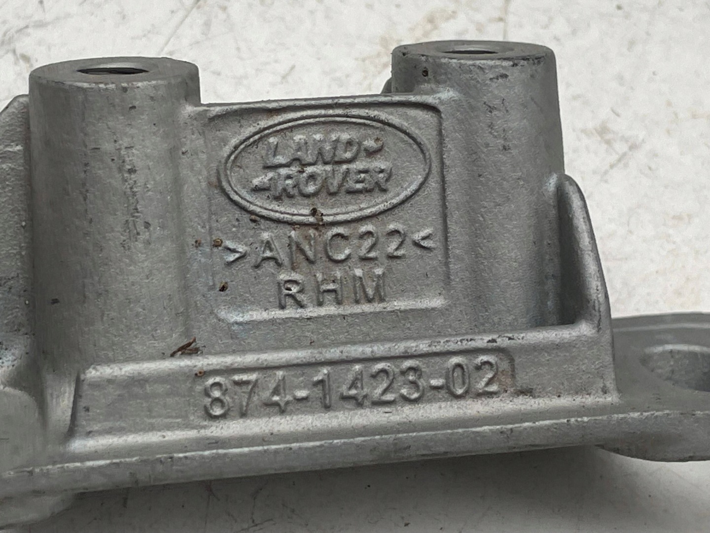 bracket holder RELIGNU Land Rover Discovery 4 - LR4 874-1423-02