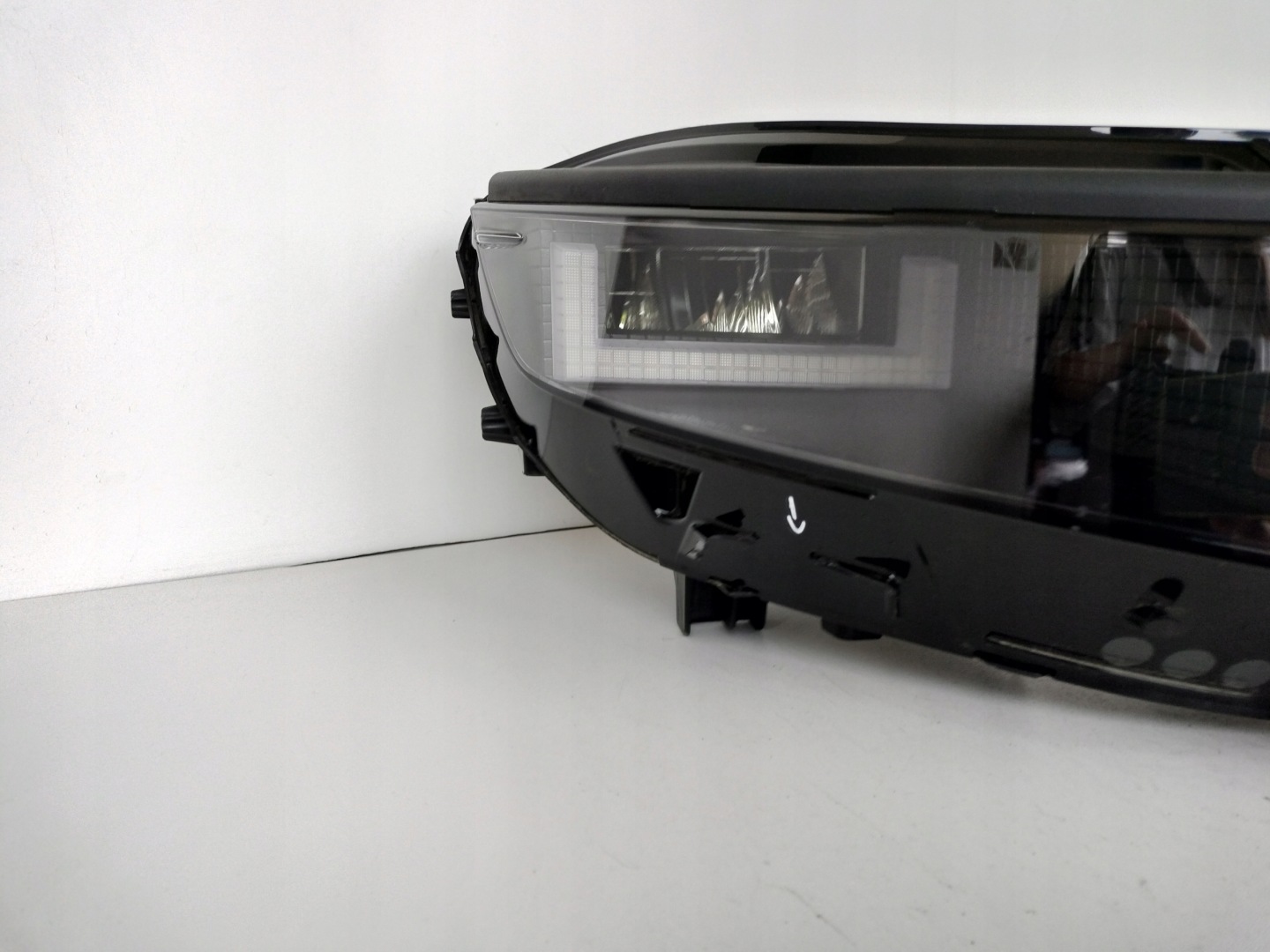 light right REFLEKTOR HYUNDAI IONIQ 5 21- FULL LED