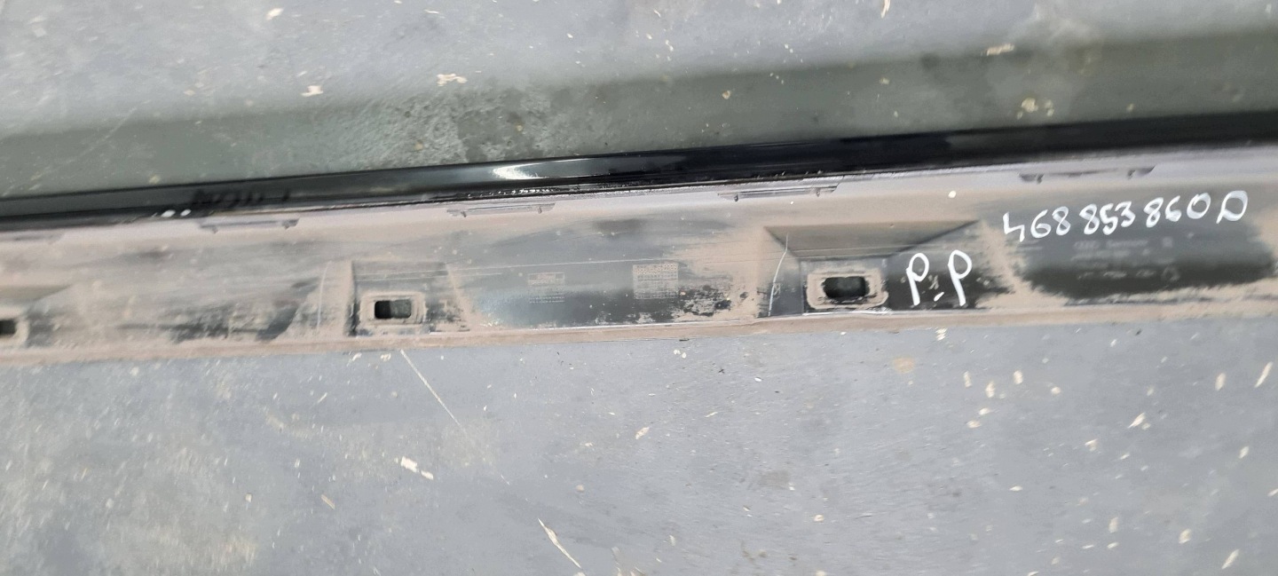 A7 4G moulding cap threshold right LY9B 4G8853856D