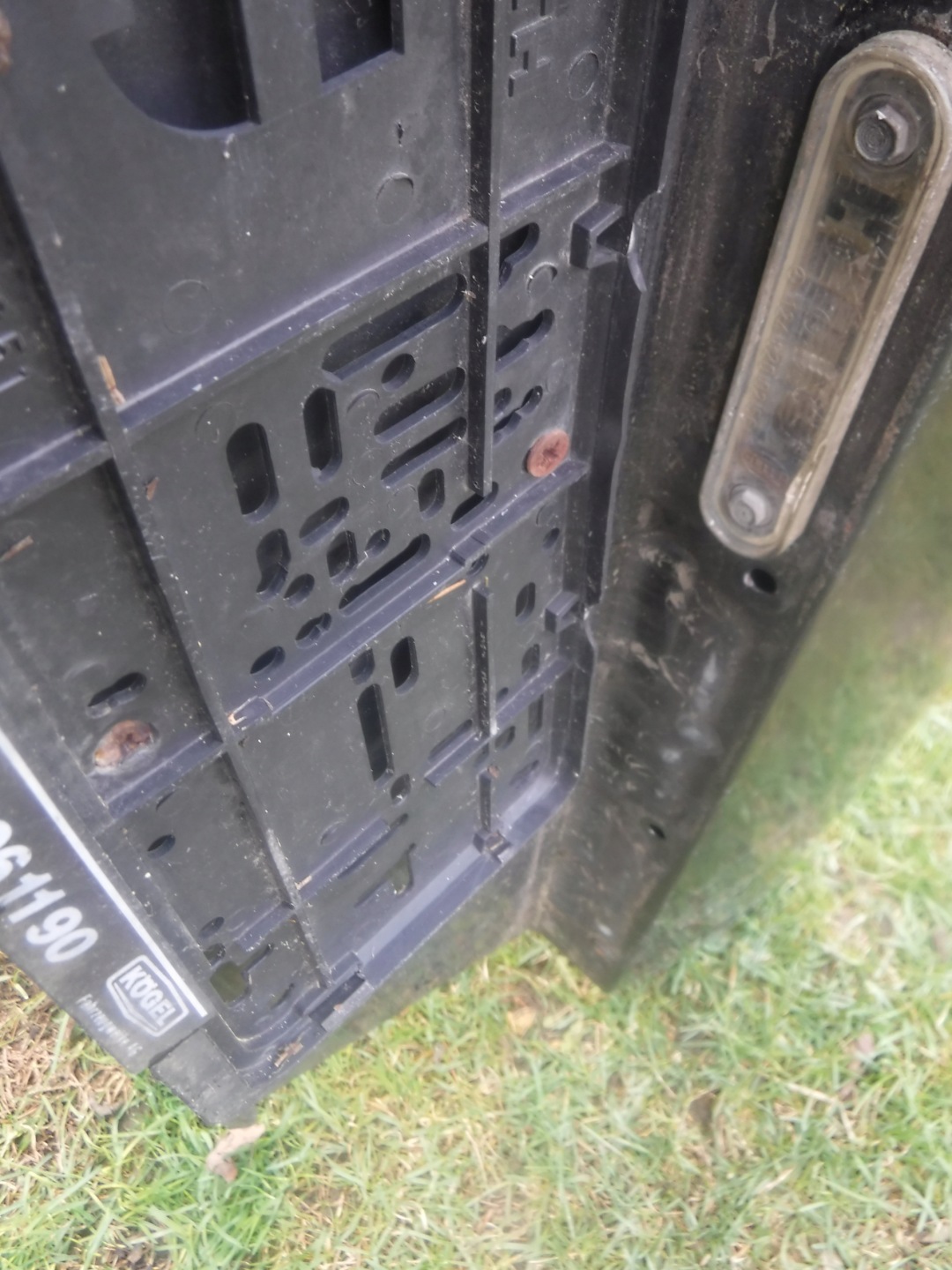 mercedes w124 boot door rear sedan