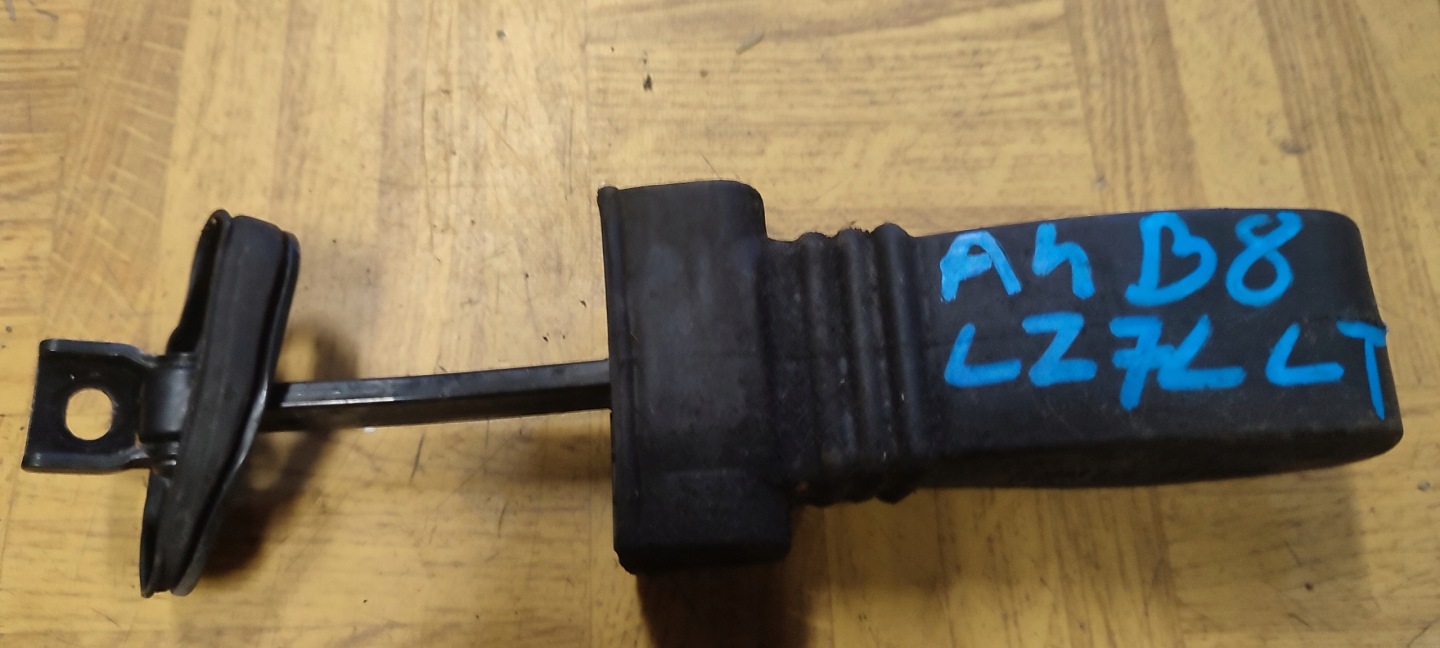 AUDI OE A4 B8 limiter door left rear part LZ7L 8K0839267B