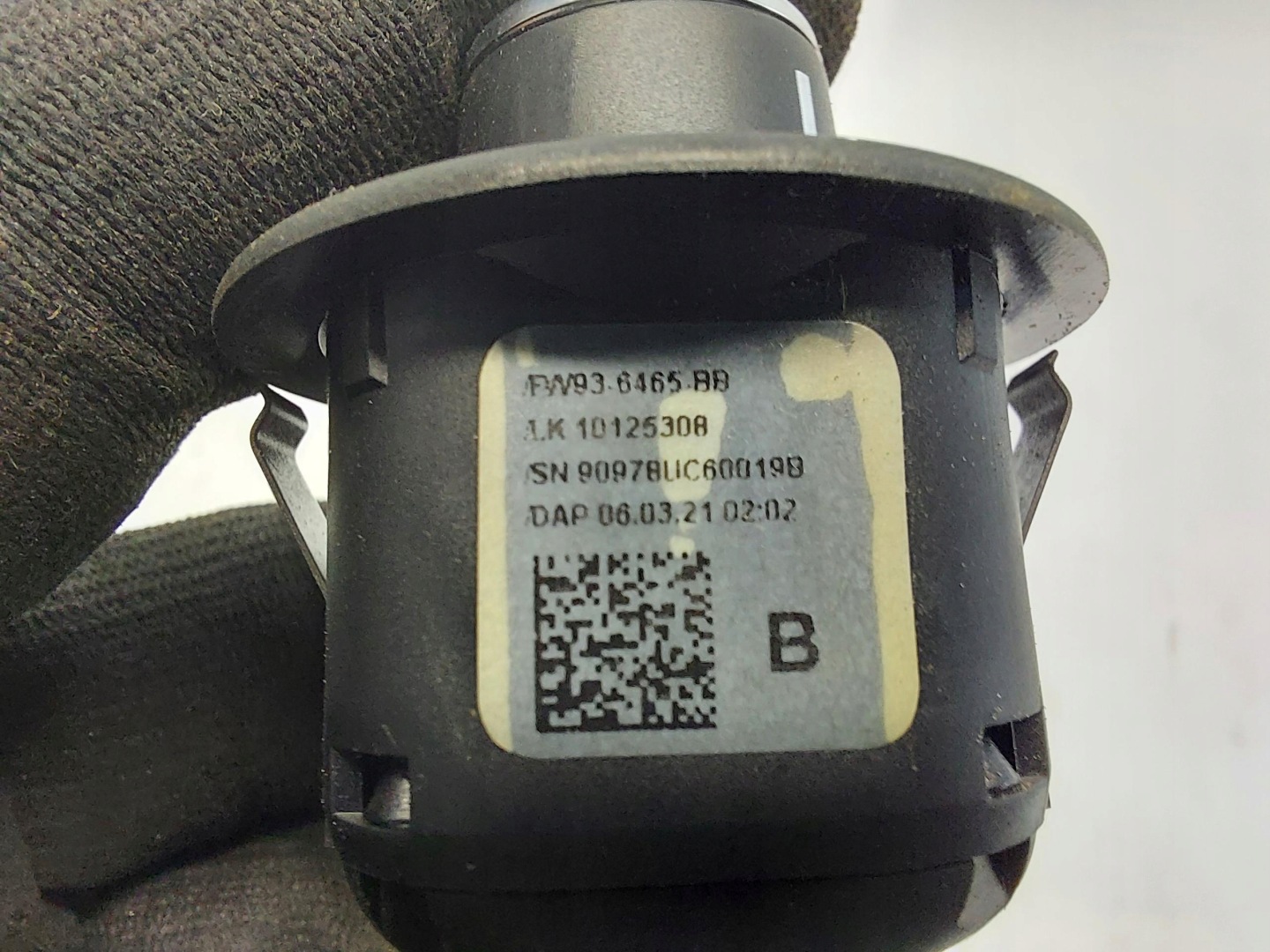 Range Rover VELAR L560 2.0d 2021r button switch steering wheel control
