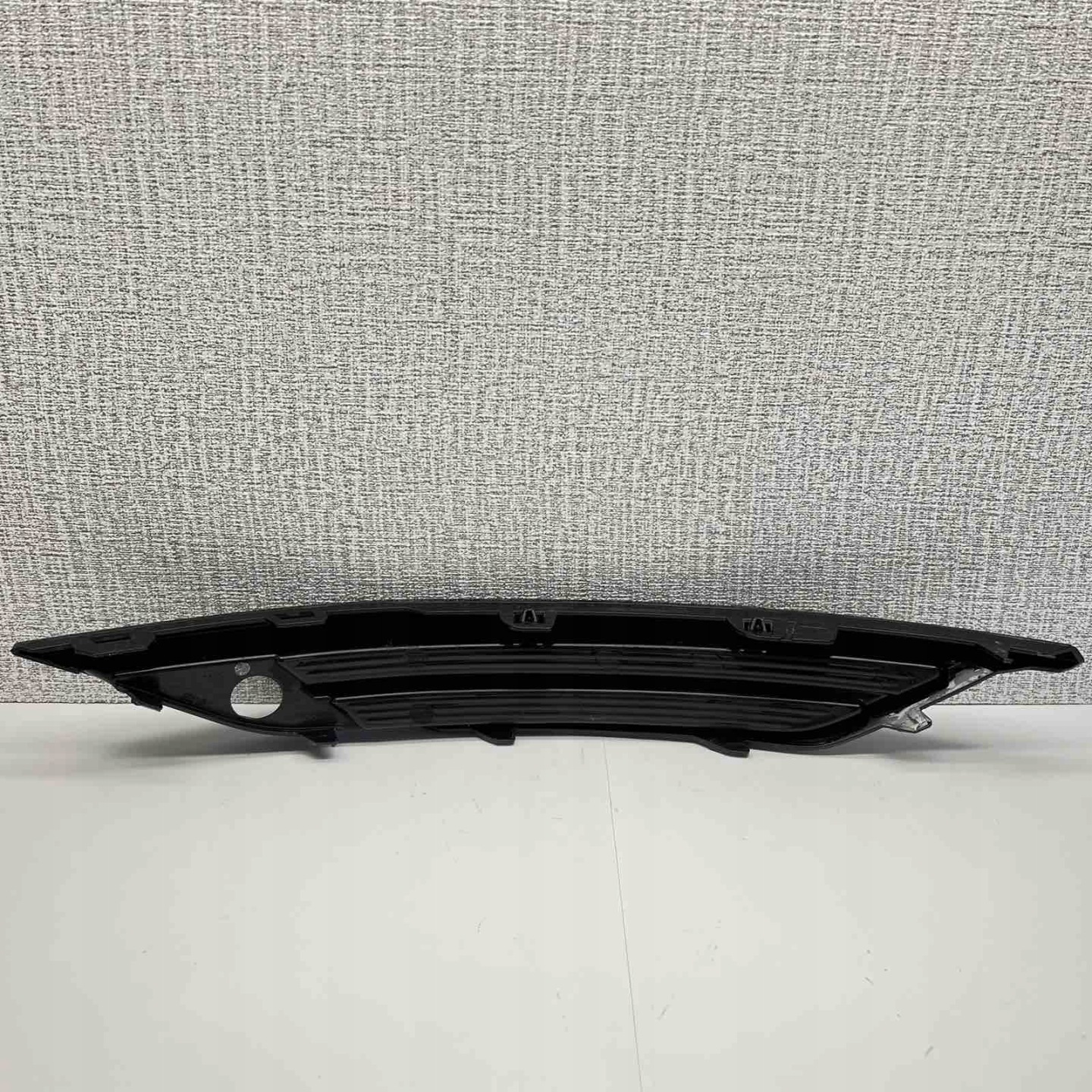 CUPRA ATECA grille pare choc droit avant avant 575807682B
