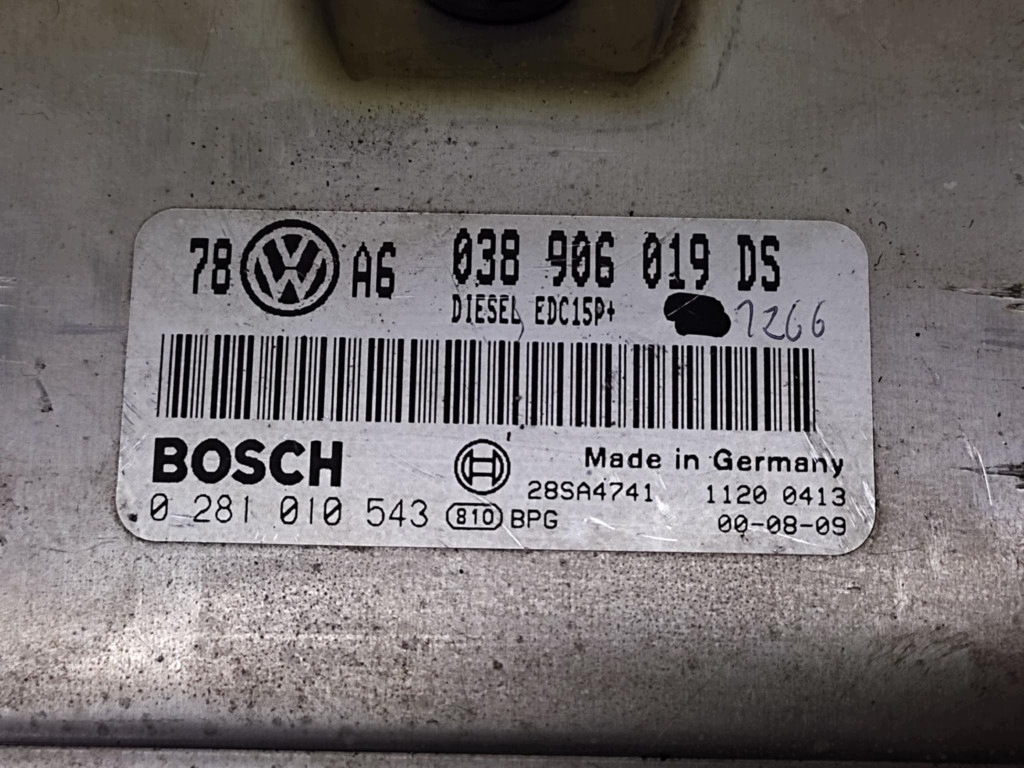 VW PASSAT B5 1.9 TDI control unit of the engine 0281010543