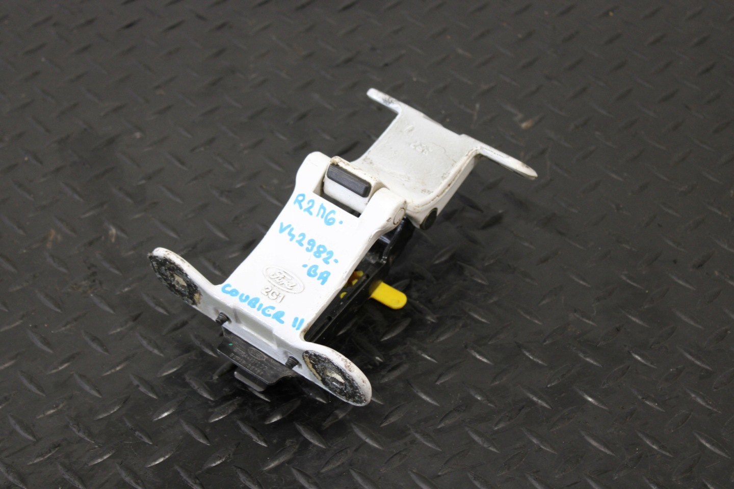 hinge door FORD TRANSIT COURIER MK2 2024 R2M6-V42982-BA 2G1