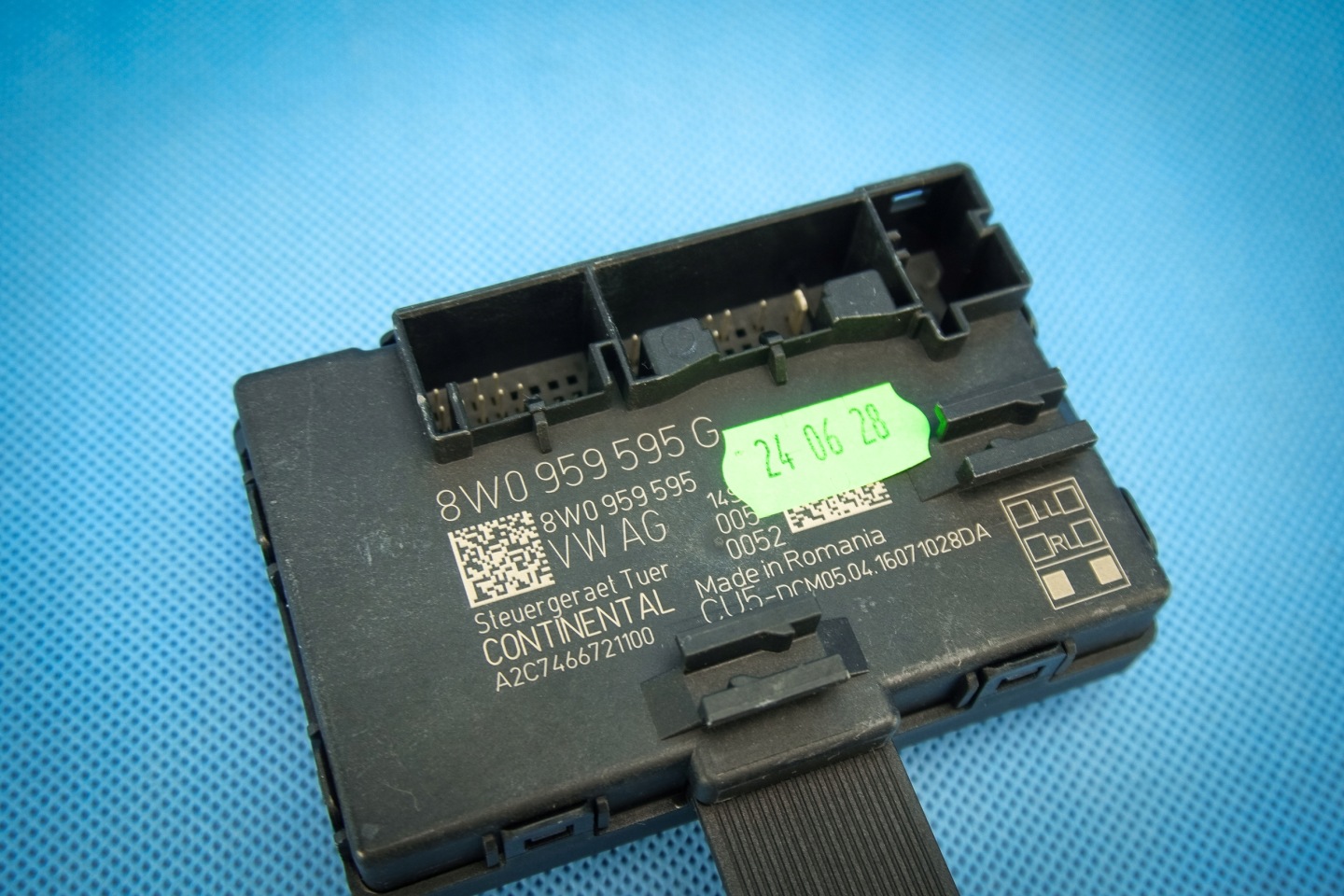 control unit module door rear part left right A4 S4 8W B9 Q7 4M 8W0959595G