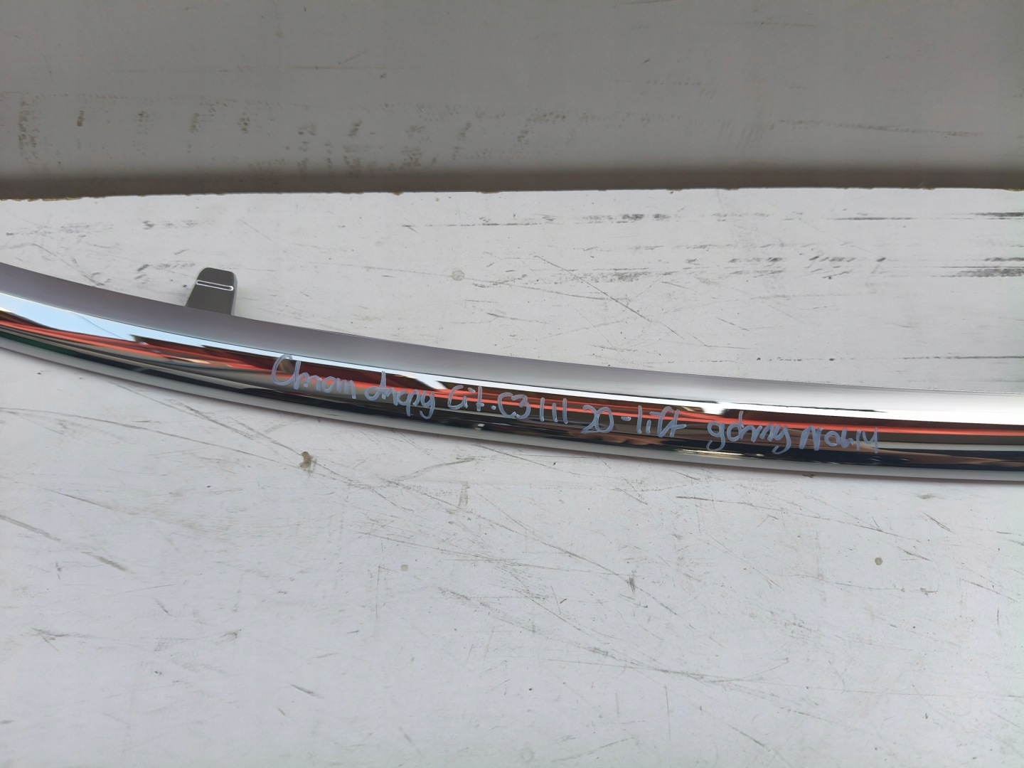 NO-WY-- CHROM grille upper CITROEN C3 III 20- LIFT