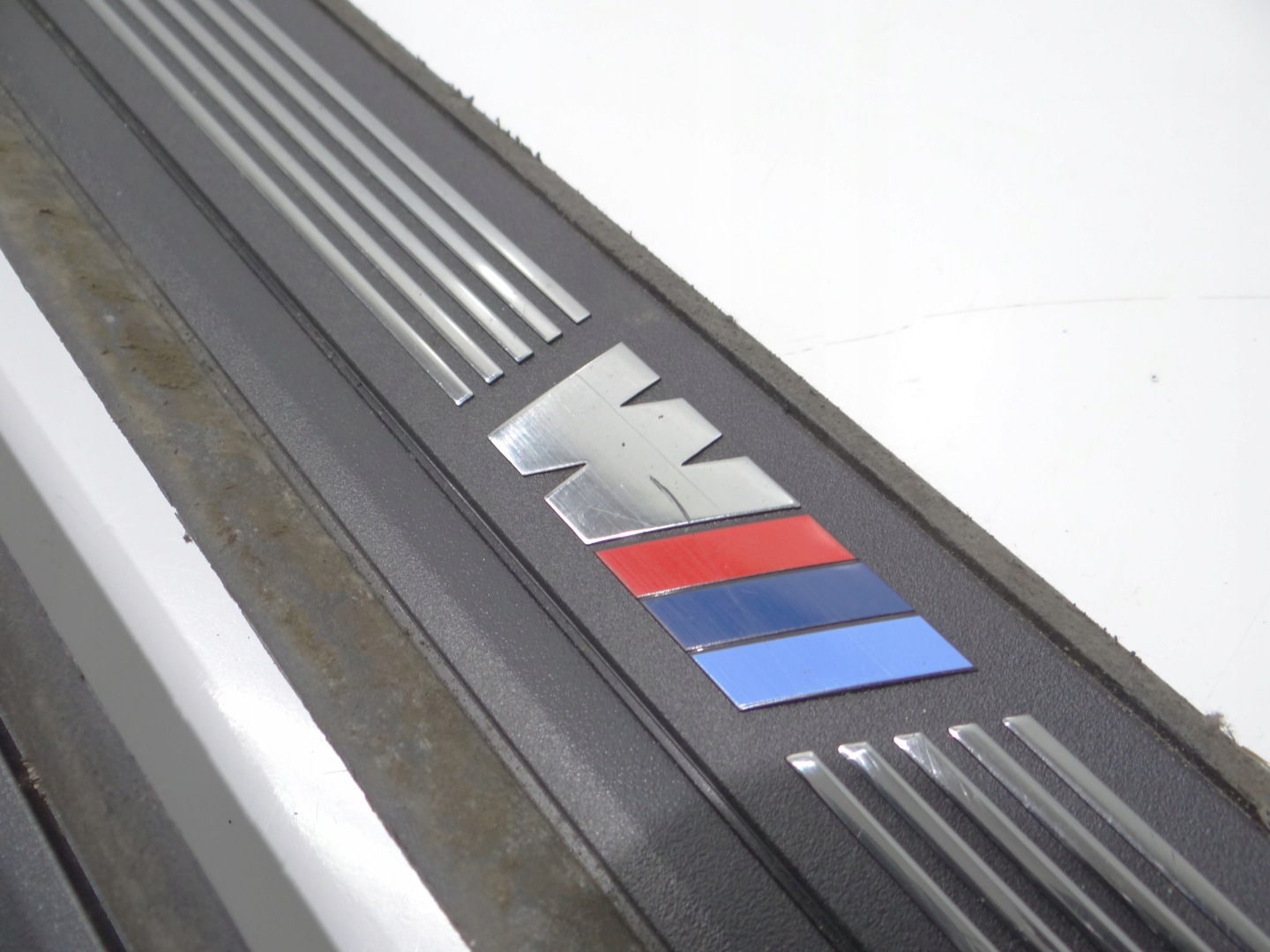 mouldings caps threshold BMW E82 KOMPLET 8045291