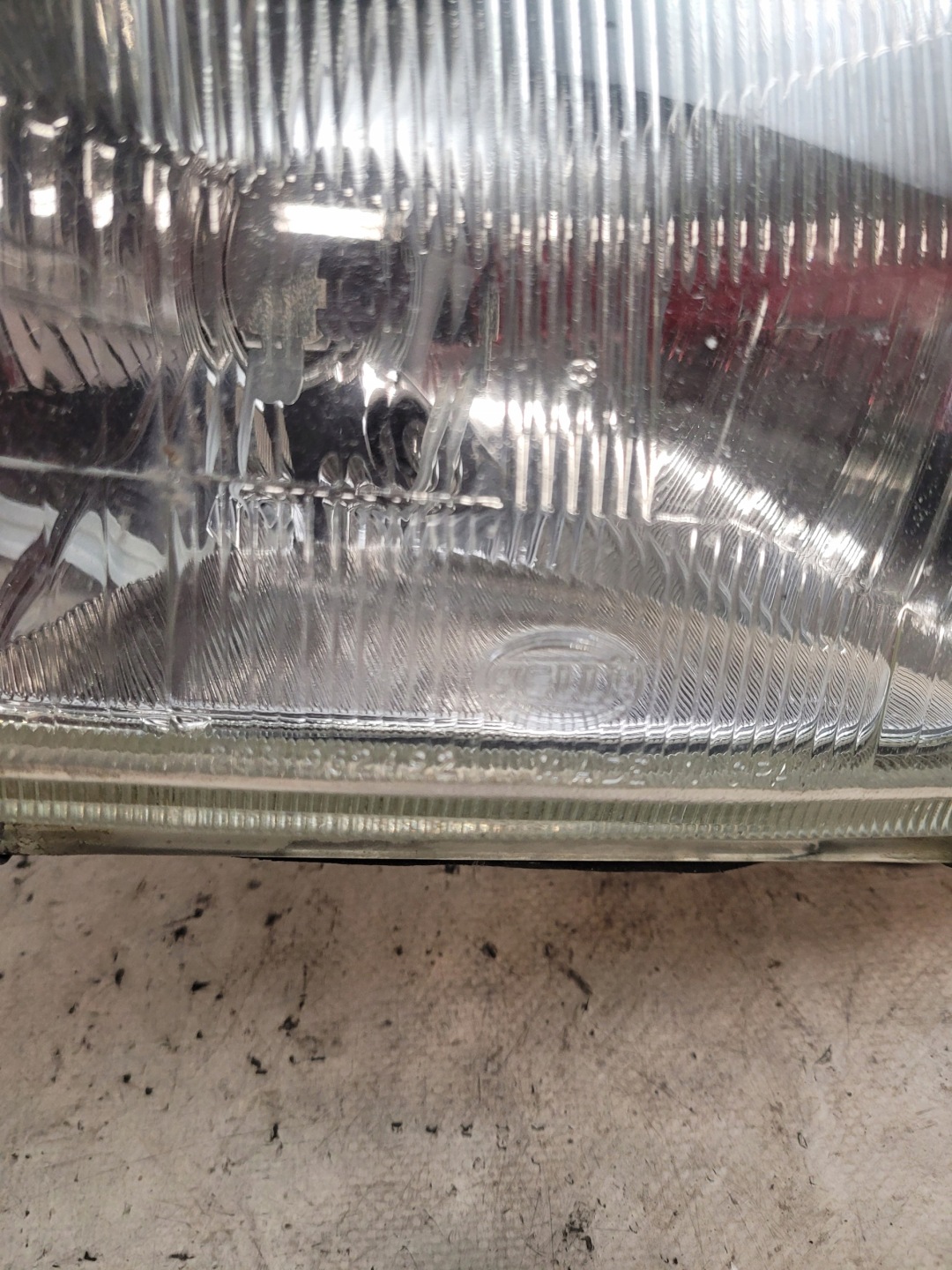 light right front HELLA 962496-00 VOLKSWAGEN POLO III 6N