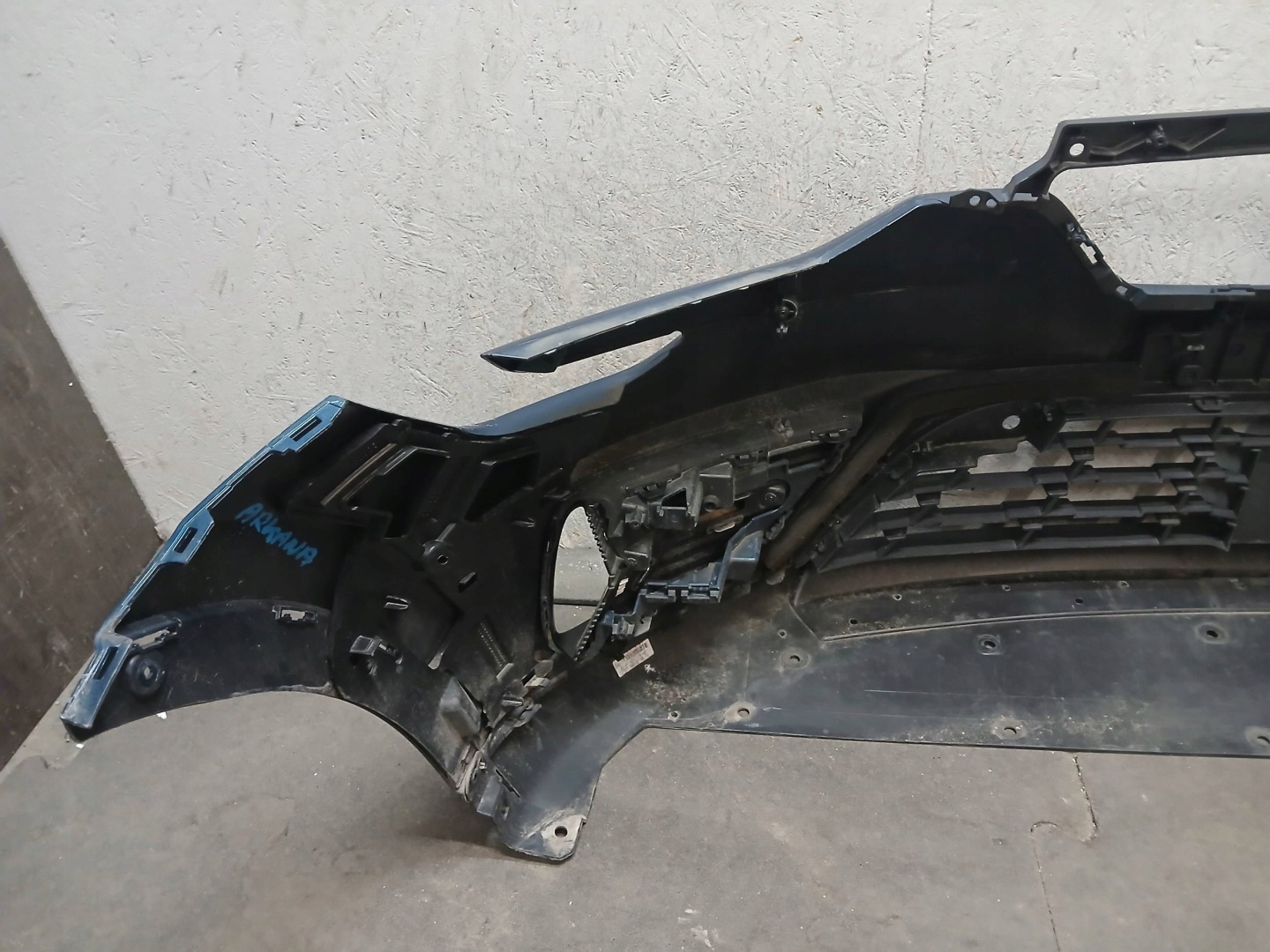 nárazník předek RENAULT ARKANA