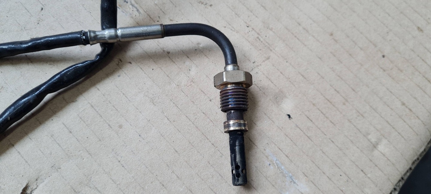 A5 8T LIFT Sensor TEMPERATURY Gase 2.0 TDI 4G0906088J A4 B8 Q5 A6 C7