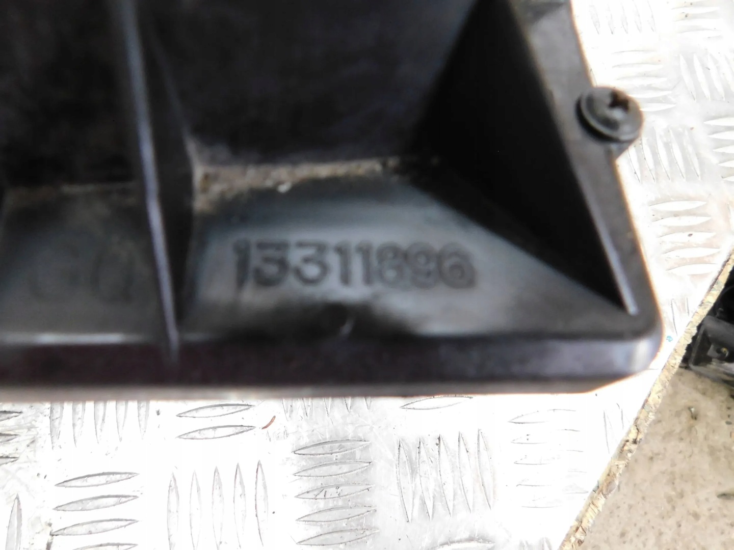 GEHÄUSE FILTER LUFT CHEVROLET ORLANDO 2.0 VCDI