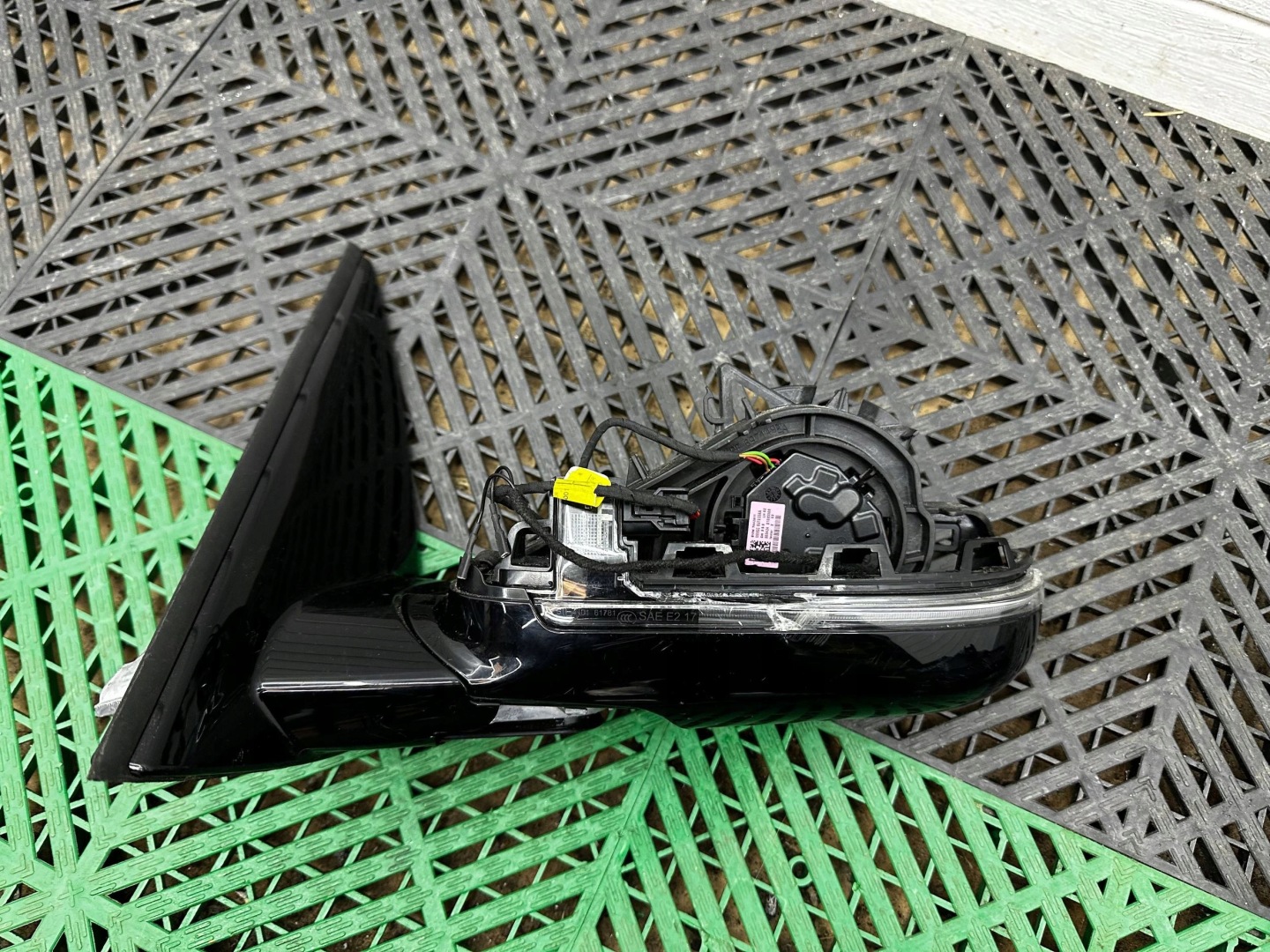 electrics mirror side front side left BMW X3 F25 8491669