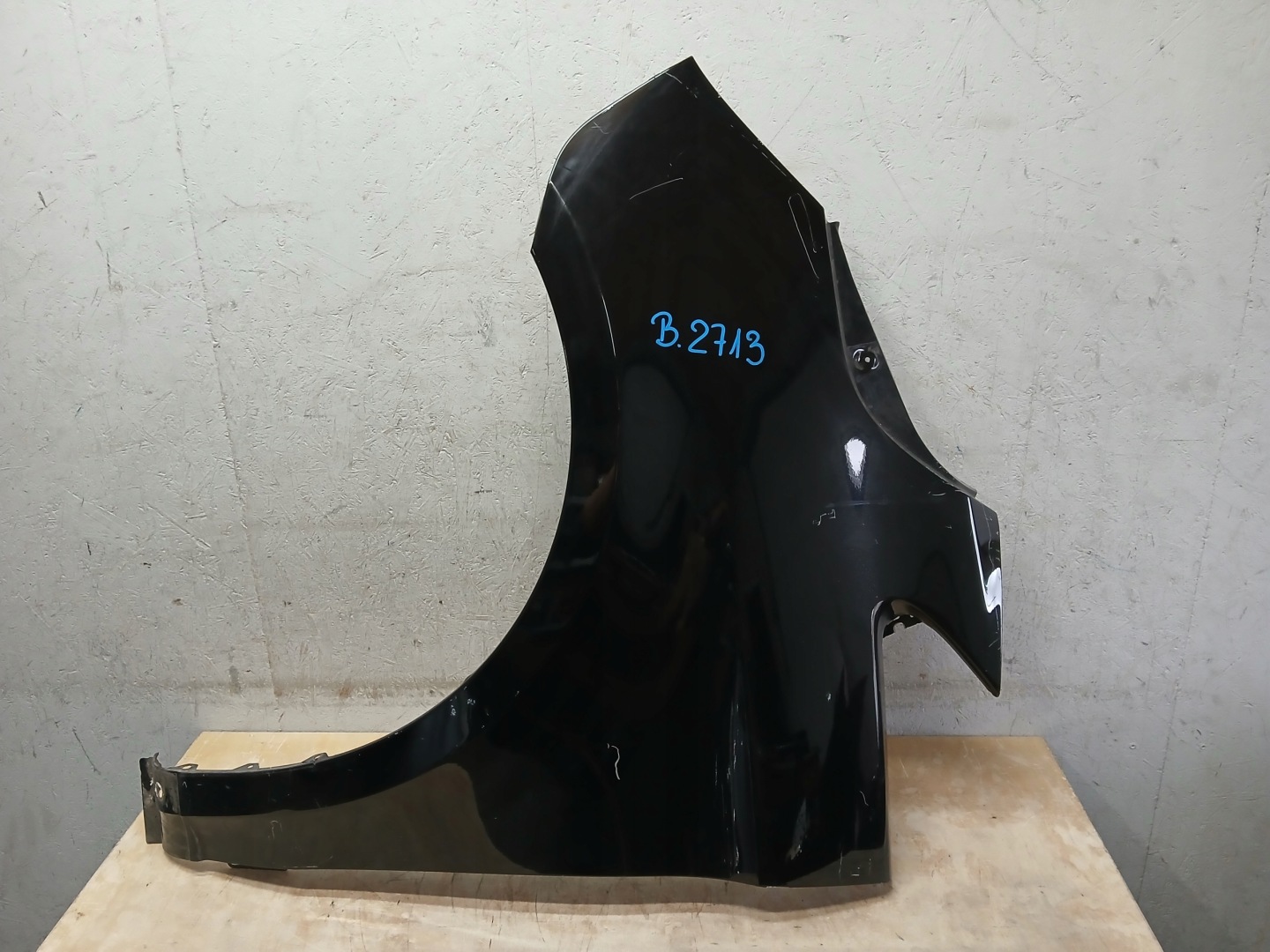 fender front left MERCEDES V KLASA W447