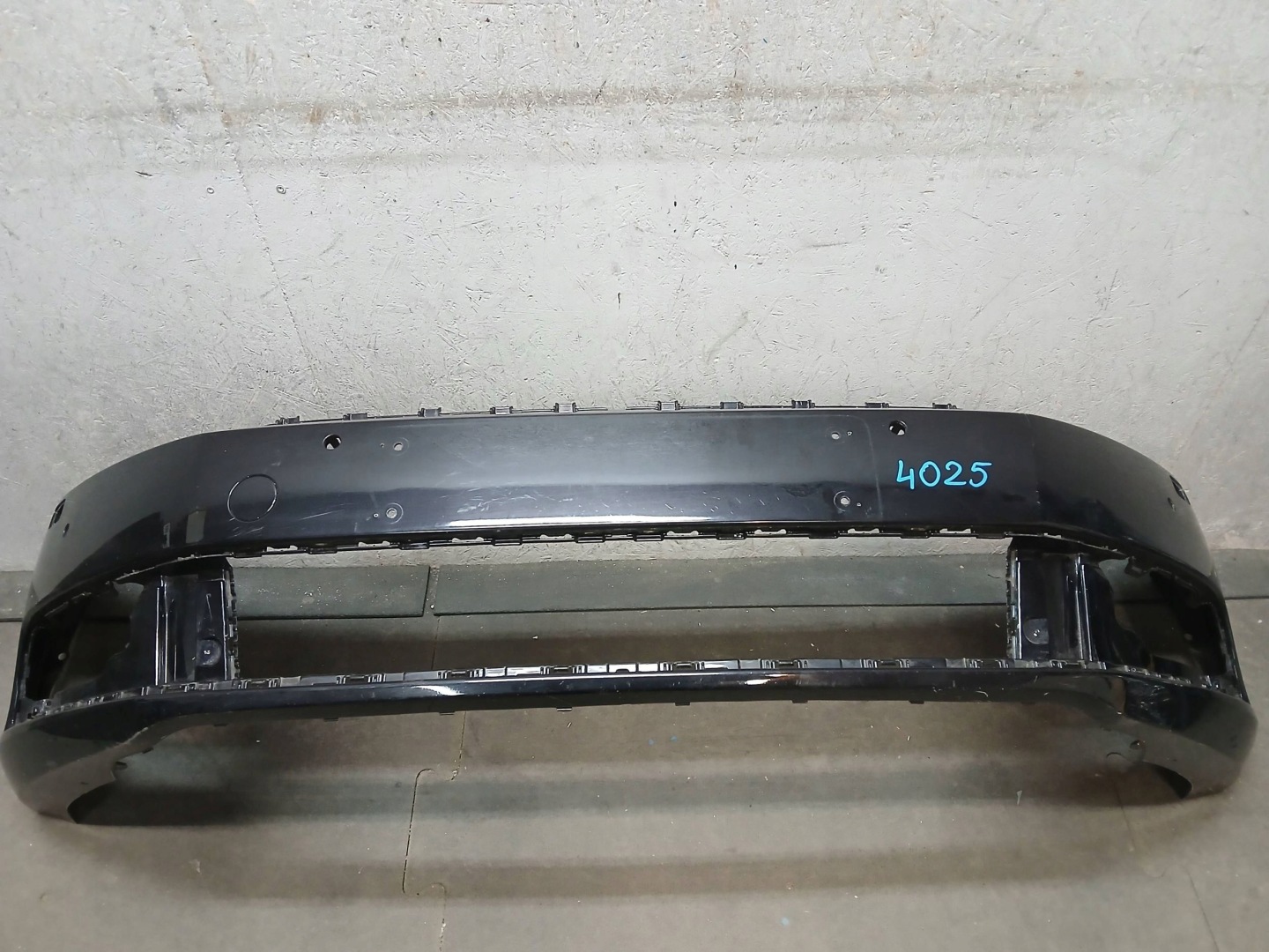bumper front VW PASSAT B7 3AA 3AF