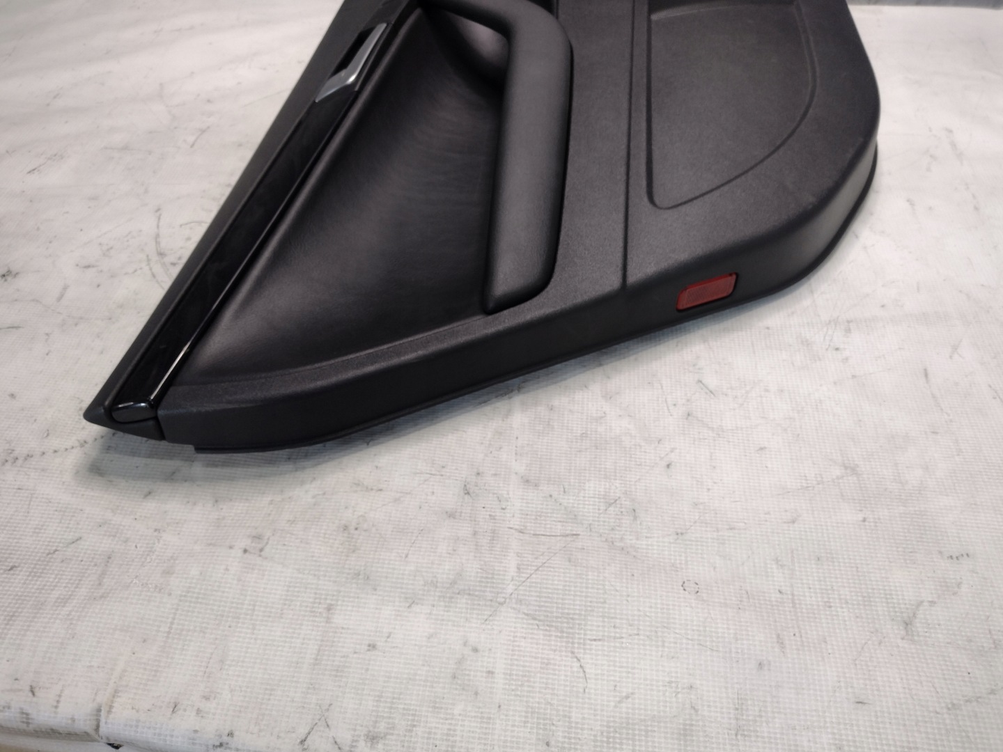 side door left rear part leather Audi A3 8P Sportback 5D 8P4867305