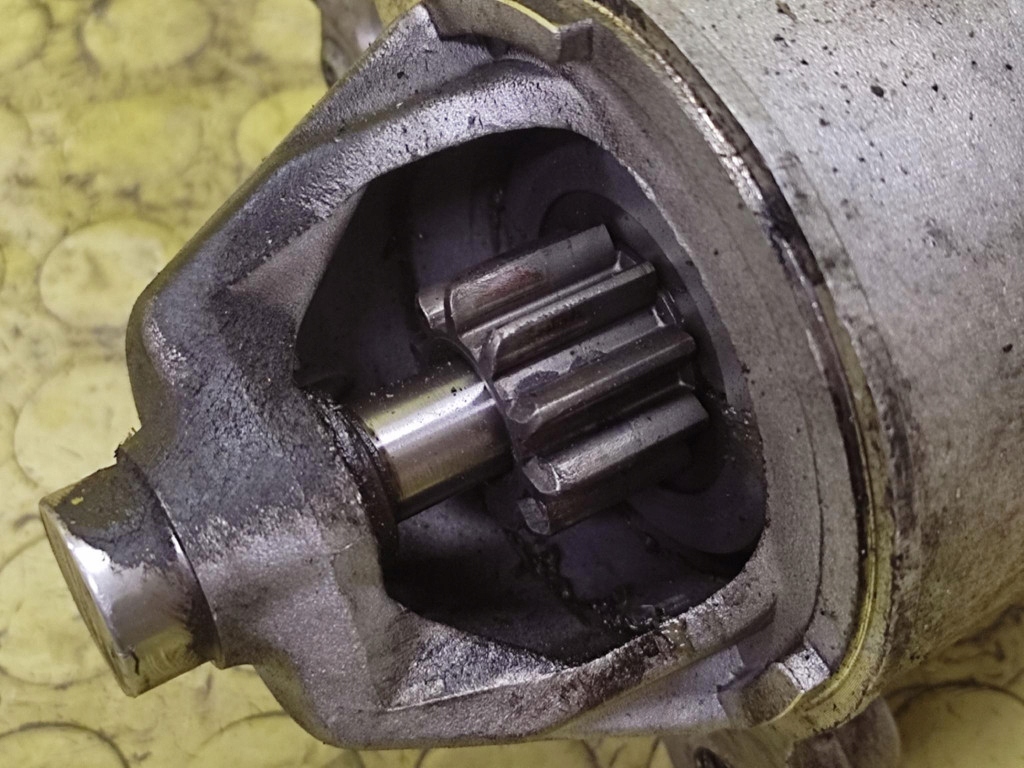FORD FOCUS MK1 1.8 D starter F032112290