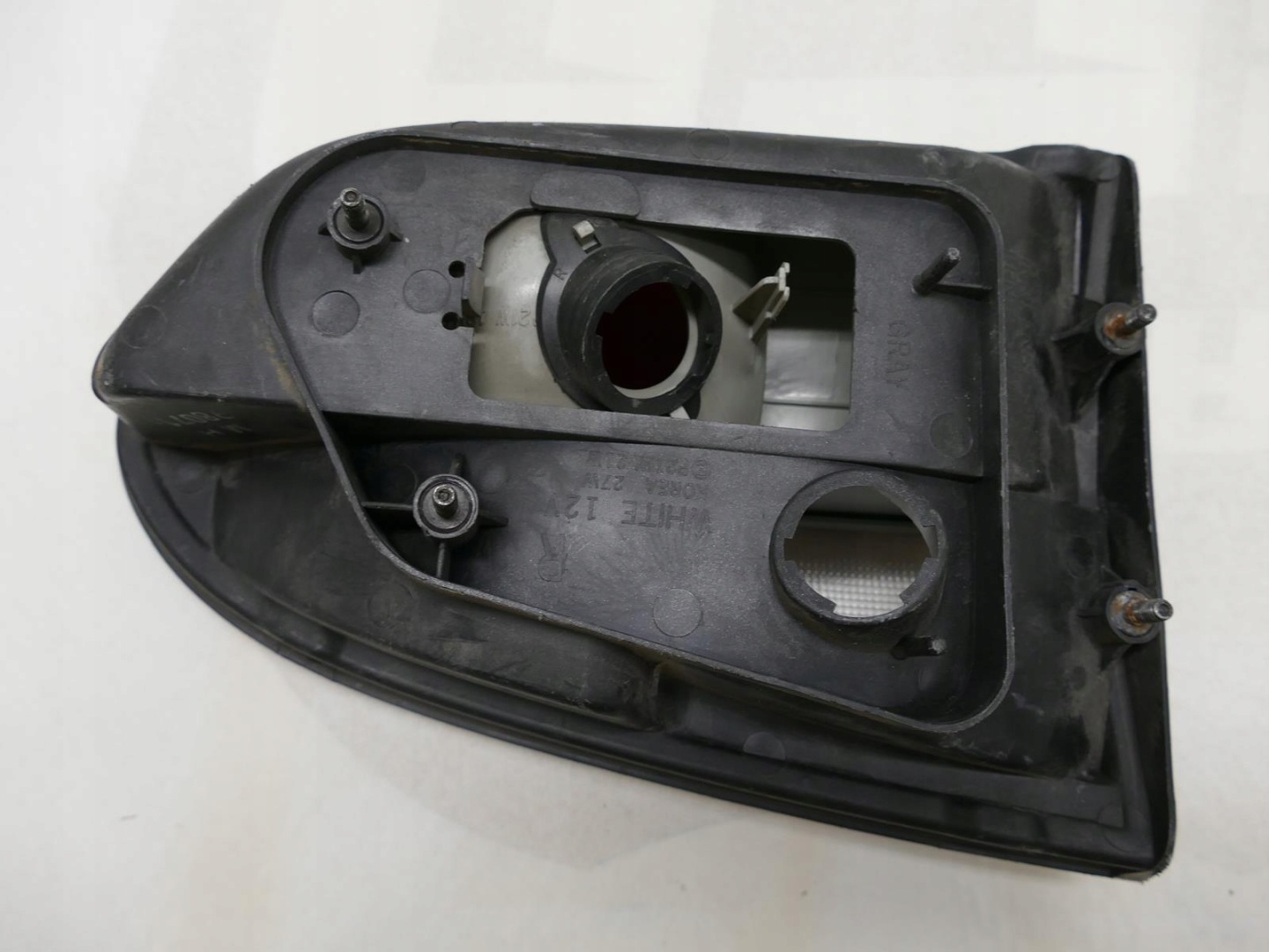 HYUNDAI H100 light right rear part right rear 1998-00r