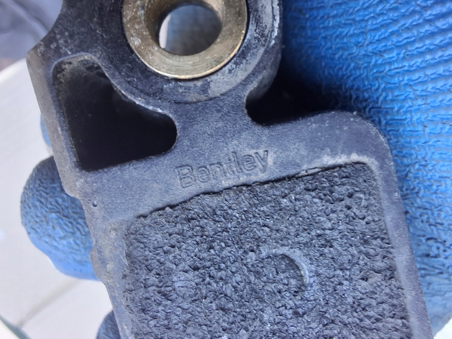 Porte Support plaque PODNOSNIKA BENTLEY CONTINENTAL 3SA802819B