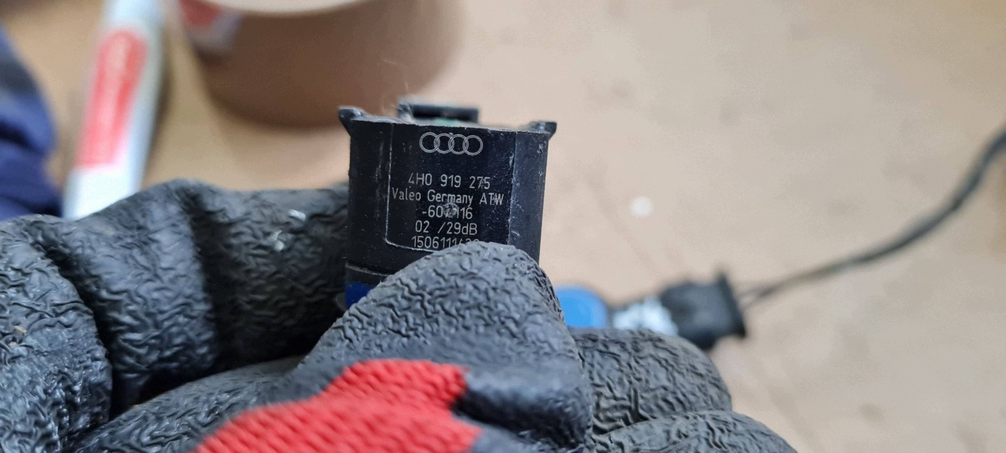 A6 C7 4G sensor PDC connecting spoiler A7 4G A5 8T A4 B8 Q5 8R 4H0919275