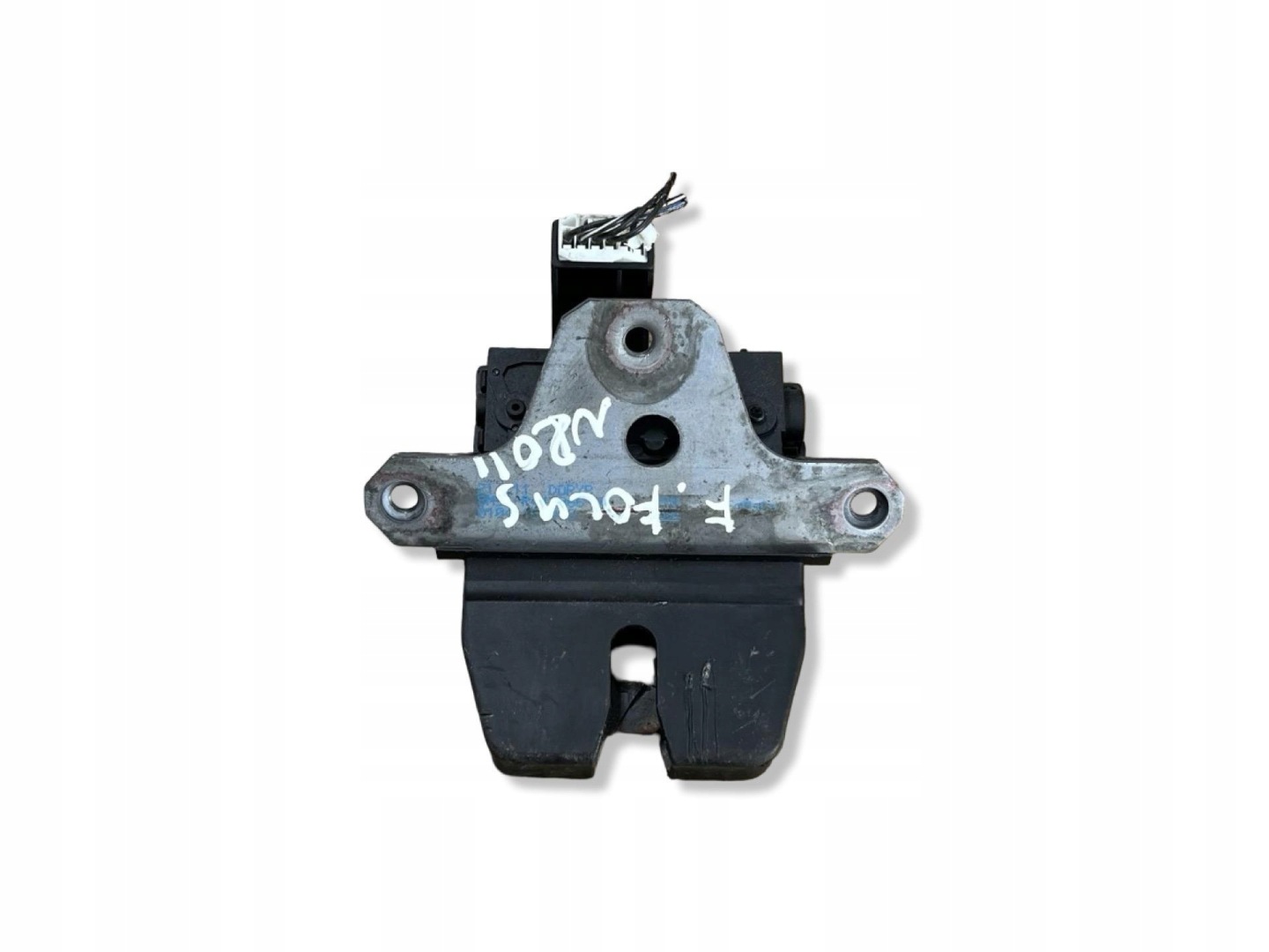 lock bonnet boot Ford Focus 3 2011 8M5T-R442A66-DA