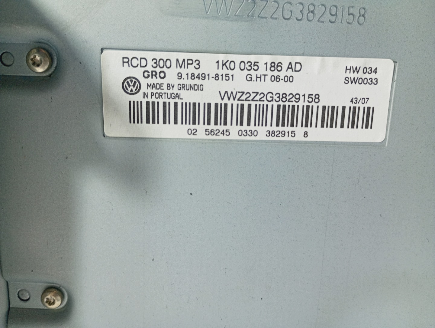Radio original CD missing code OE 1K0035186AD VW Passat B6 05-10